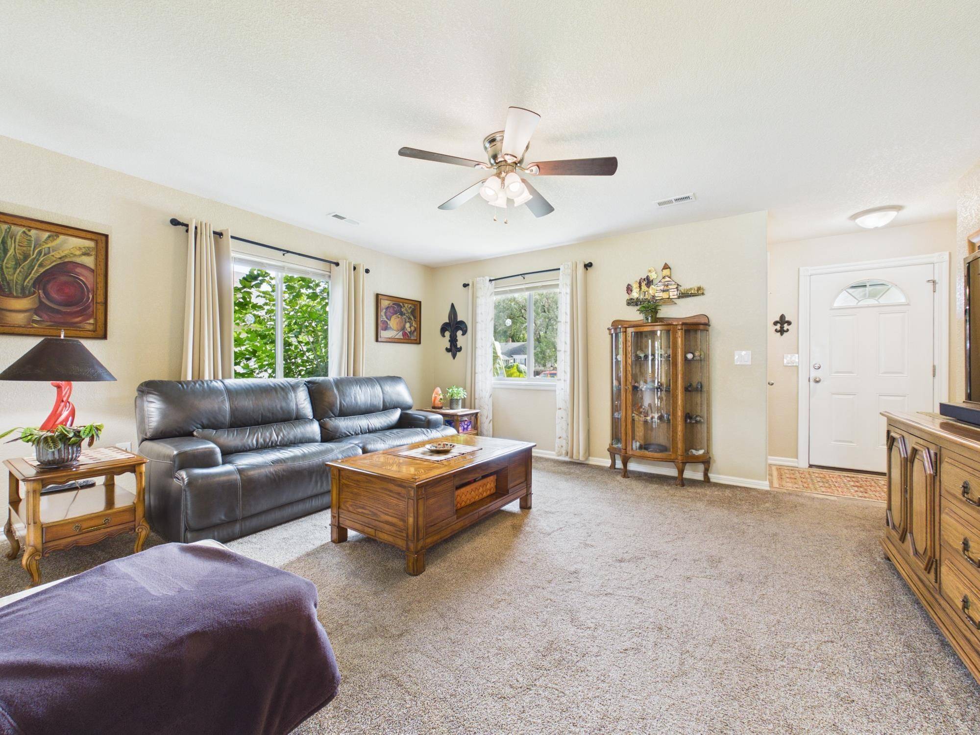 1105 N Ada St, Augusta, KS 67010