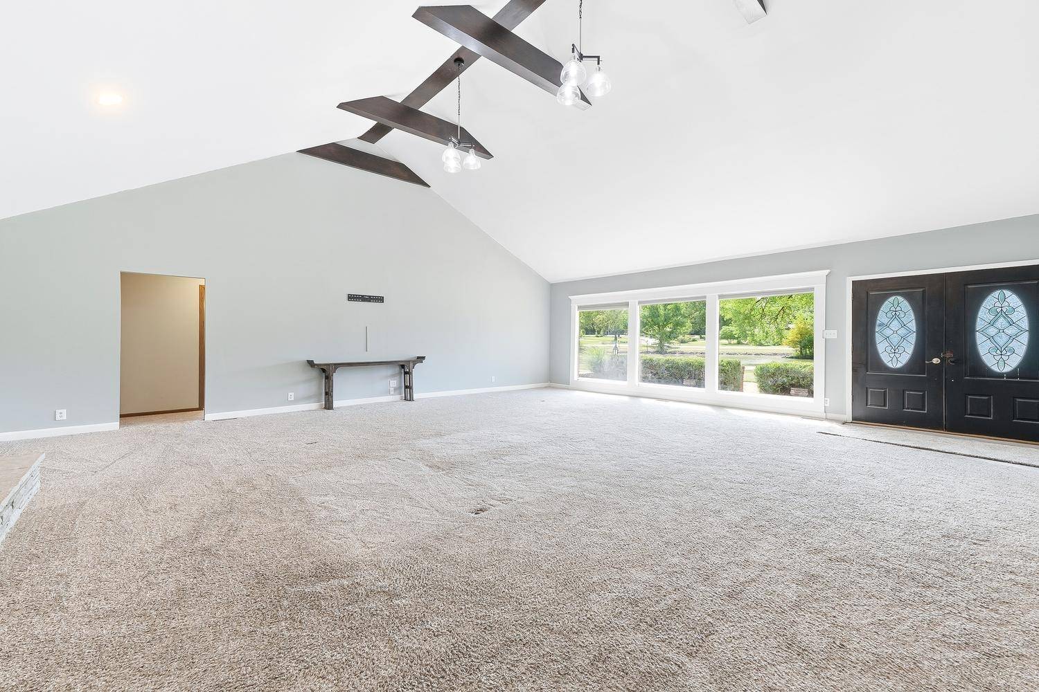 555 S Springlake Lane, Wichita, KS 67230