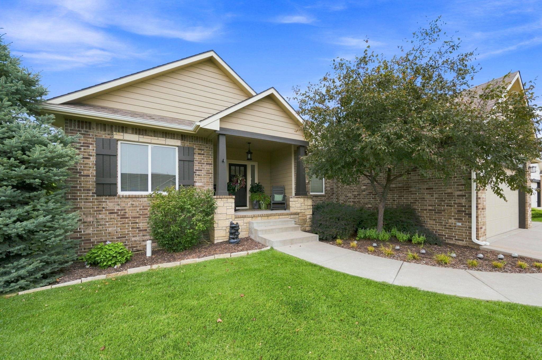 2347 N Silverdale St, Andover, KS 67002