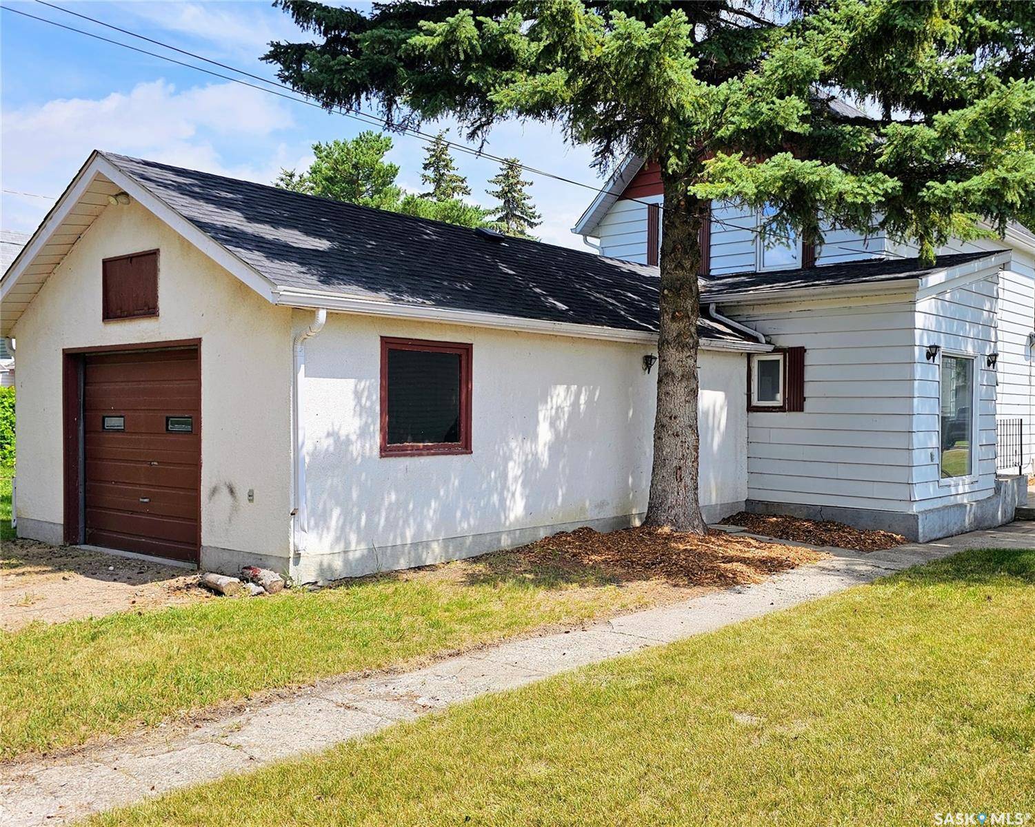 50 Antrim STREET, Lanigan, SK S0K 2M0