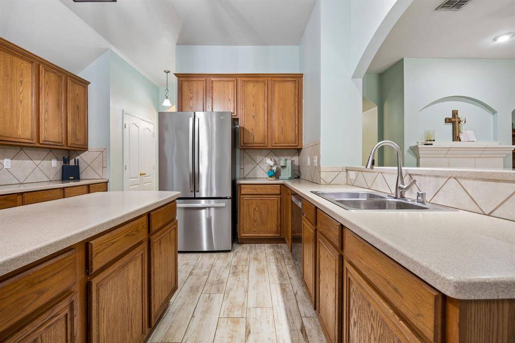1305 Stanford Drive, Rockwall, TX 75087