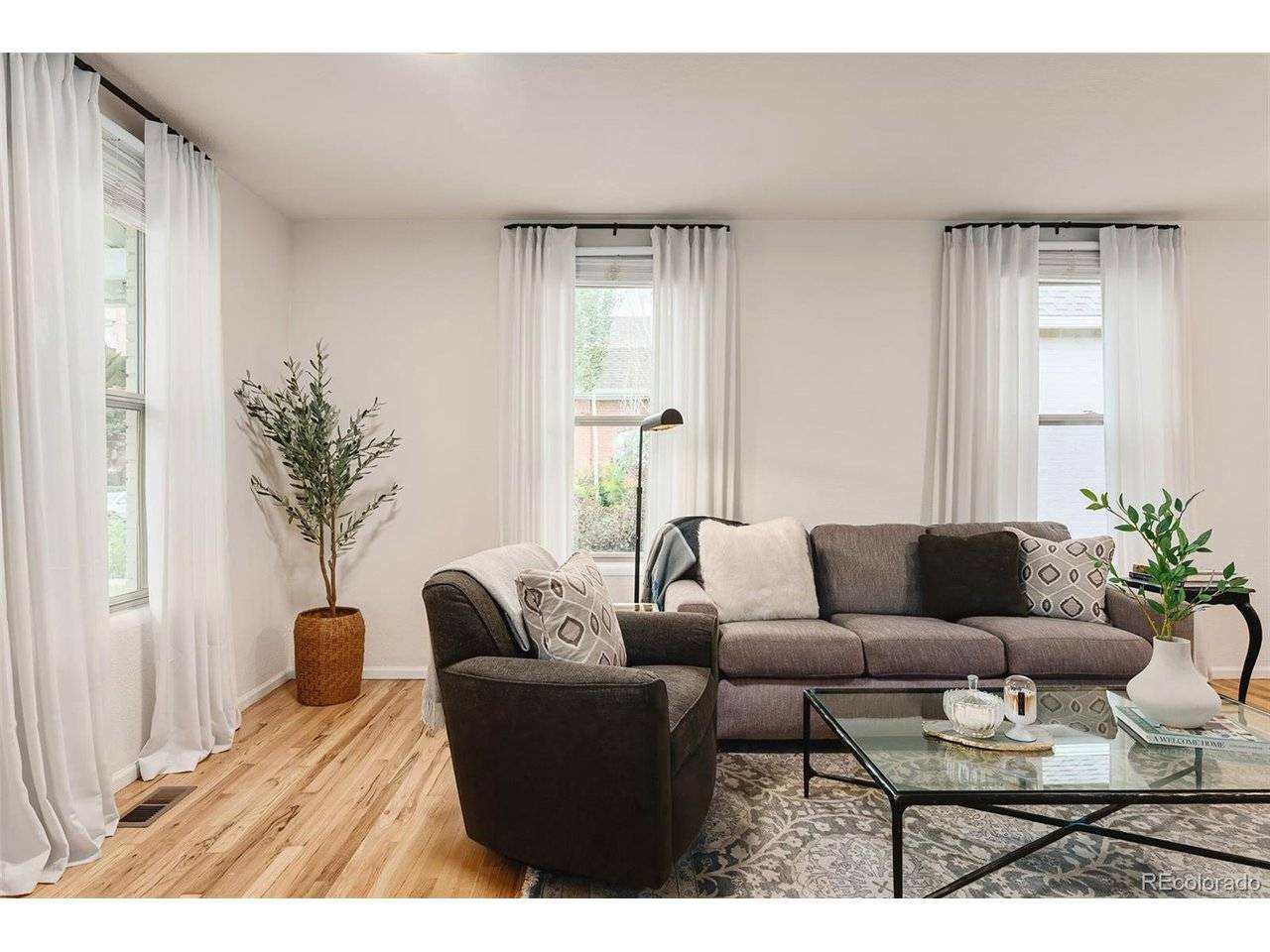 223 N Pearl, Denver, CO 80203