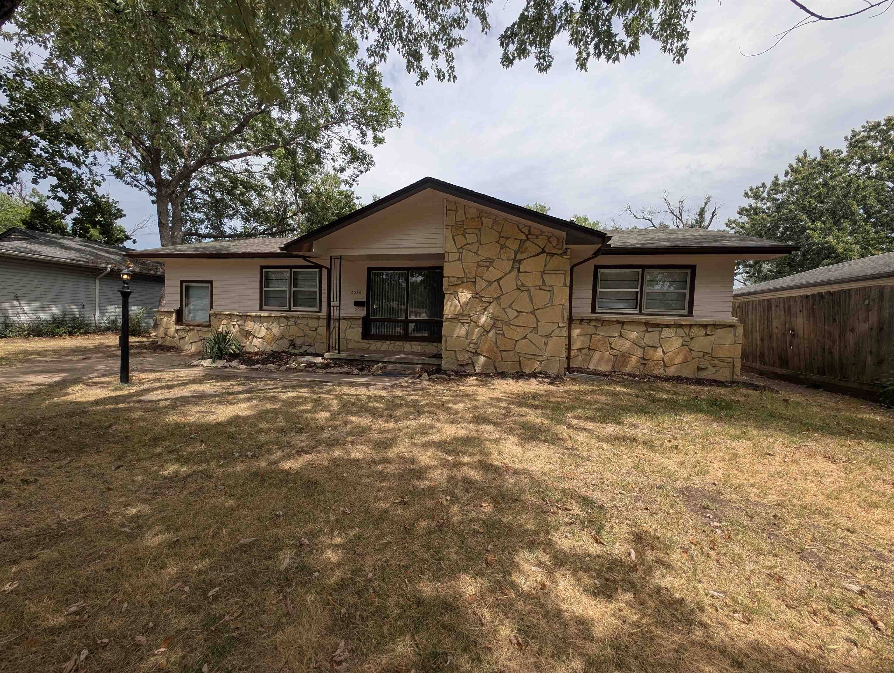 3350 S Hiram St, Wichita, KS 67217