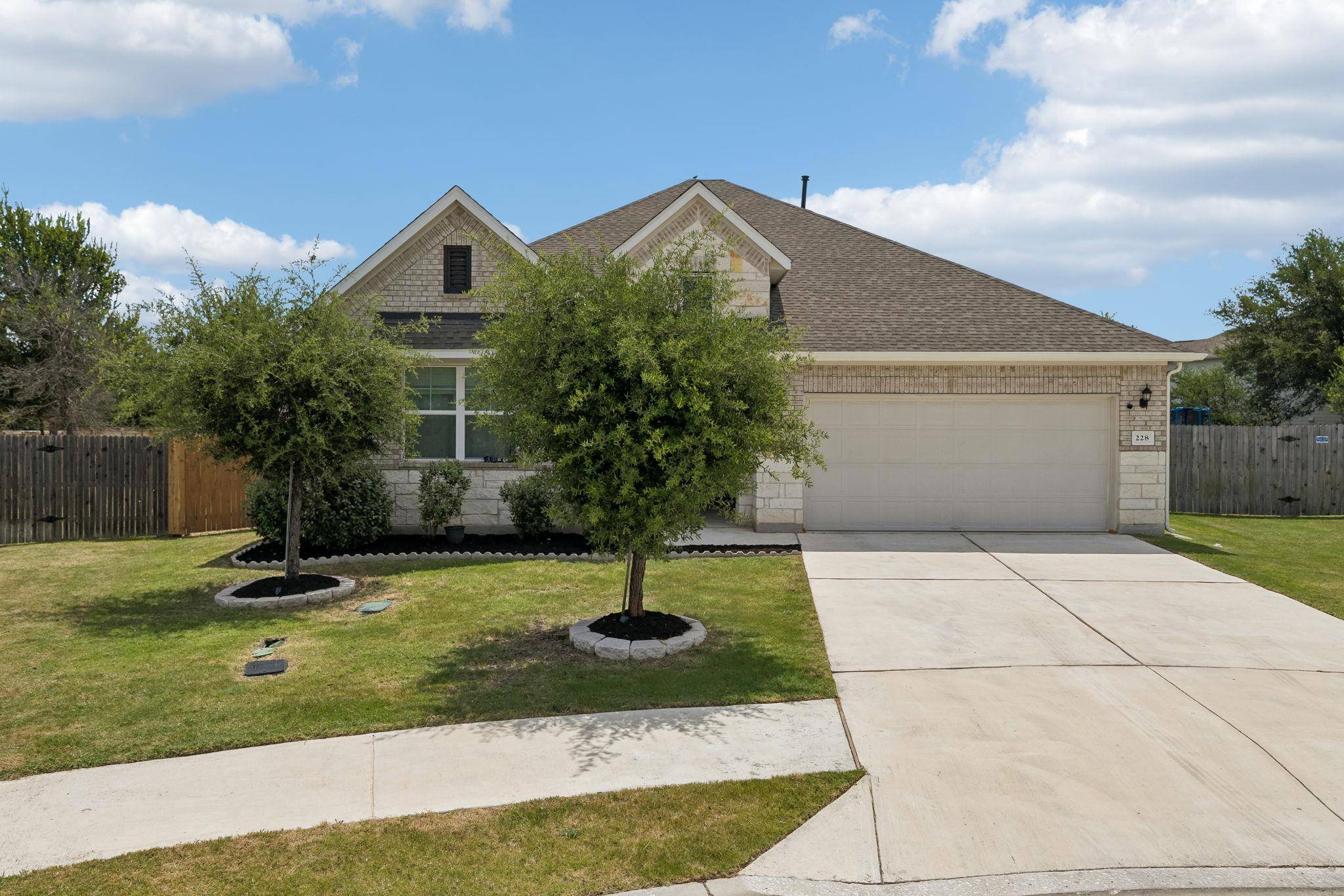 228 High Mesa DR, Georgetown, TX 78628