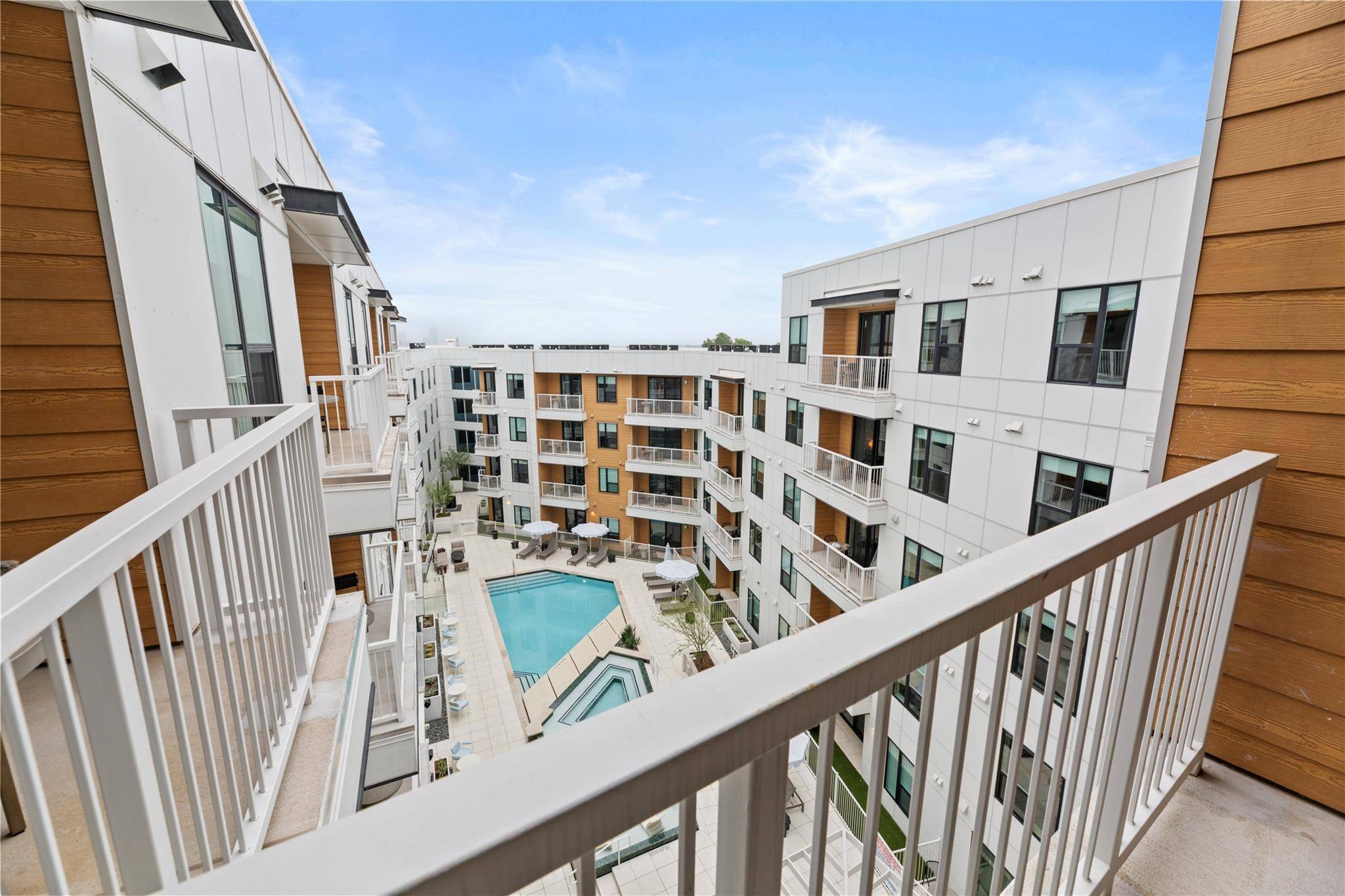 2323 S Lamar BLVD #206, Austin, TX 78704