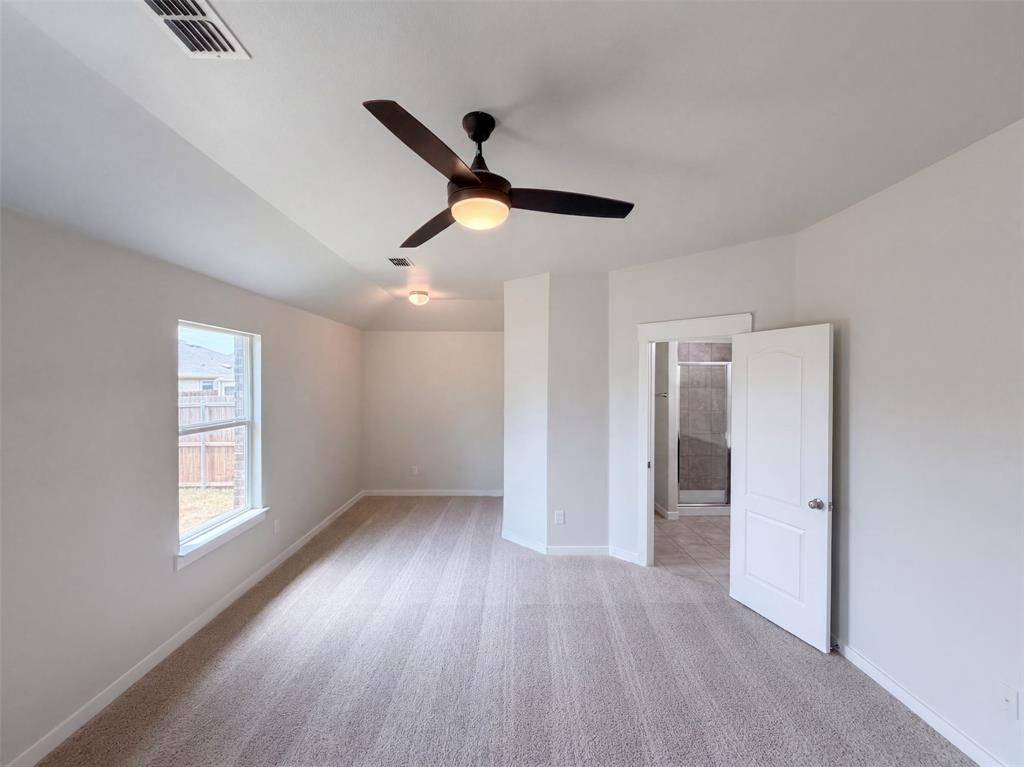 8956 Devonshire Drive, Fort Worth, TX 76131