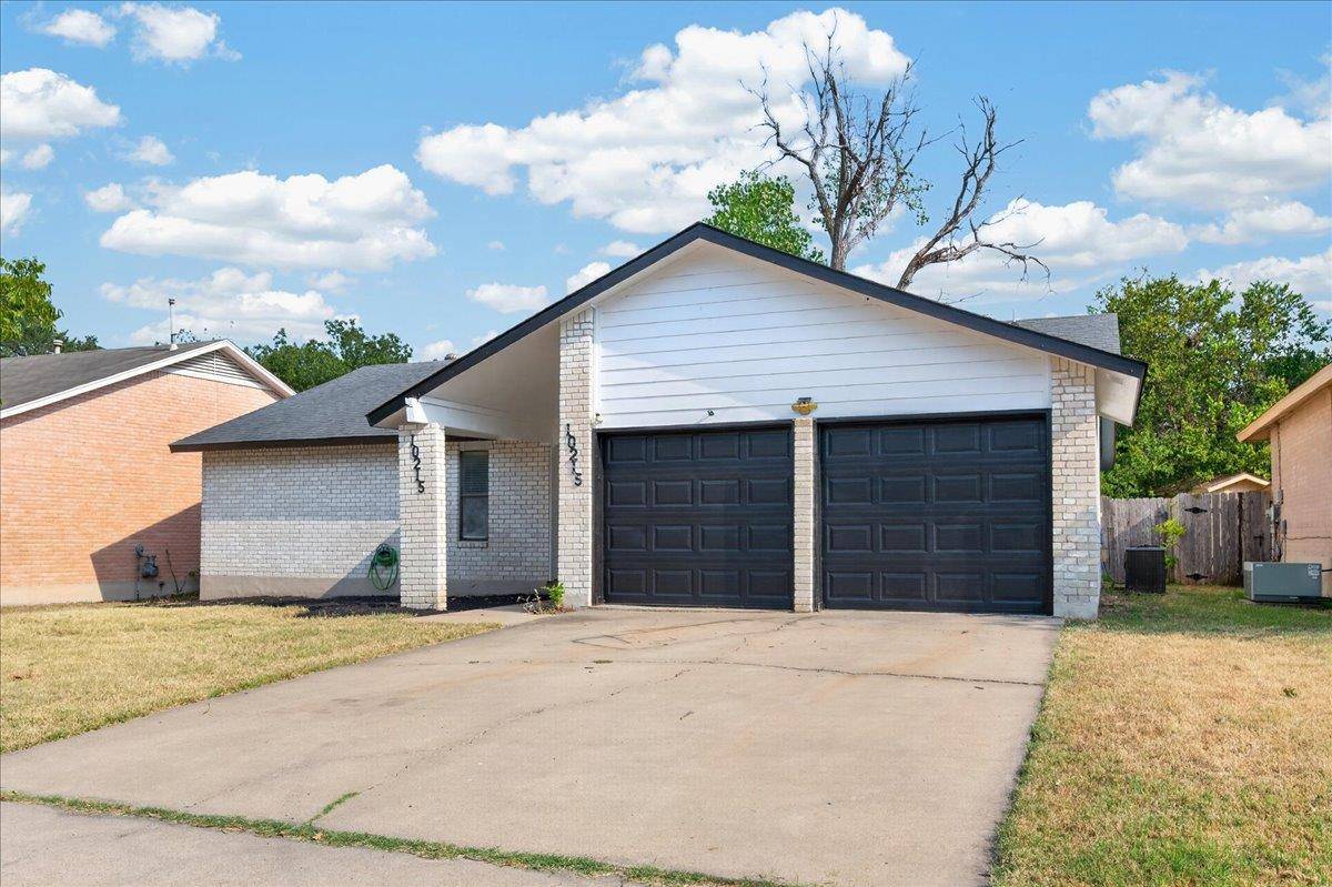 10215 Missel Thrush DR, Austin, TX 78750