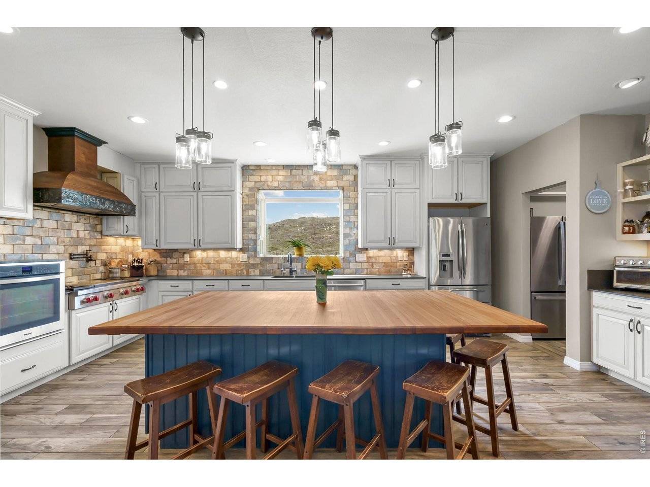 2051 Stove Prairie, Bellvue, CO 80512