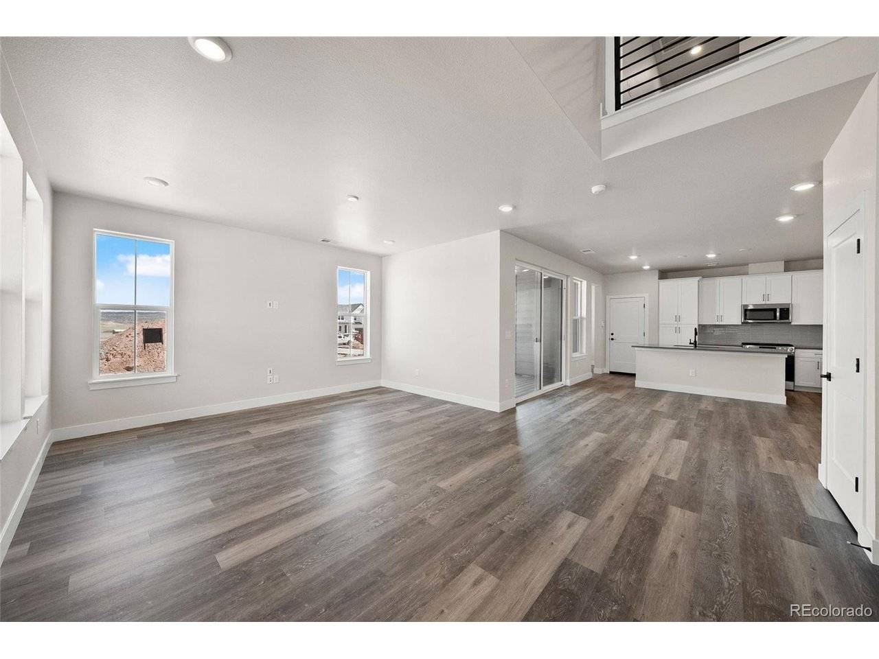 8741 Whiteclover, Littleton, CO 80125