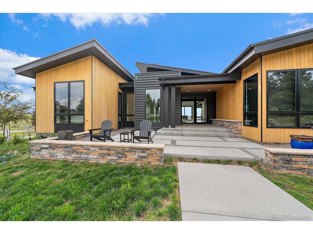 2380 Fox View, Franktown, CO 80116