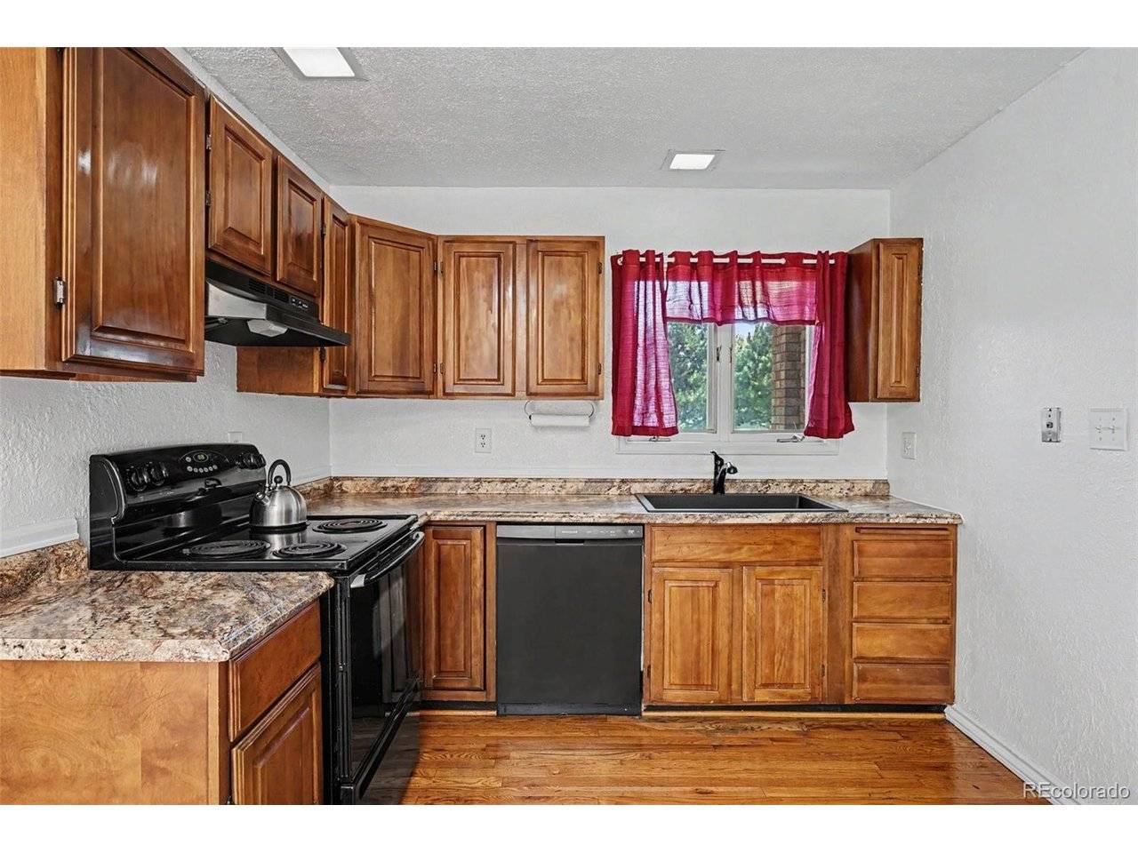 697 Lupine, Golden, CO 80401