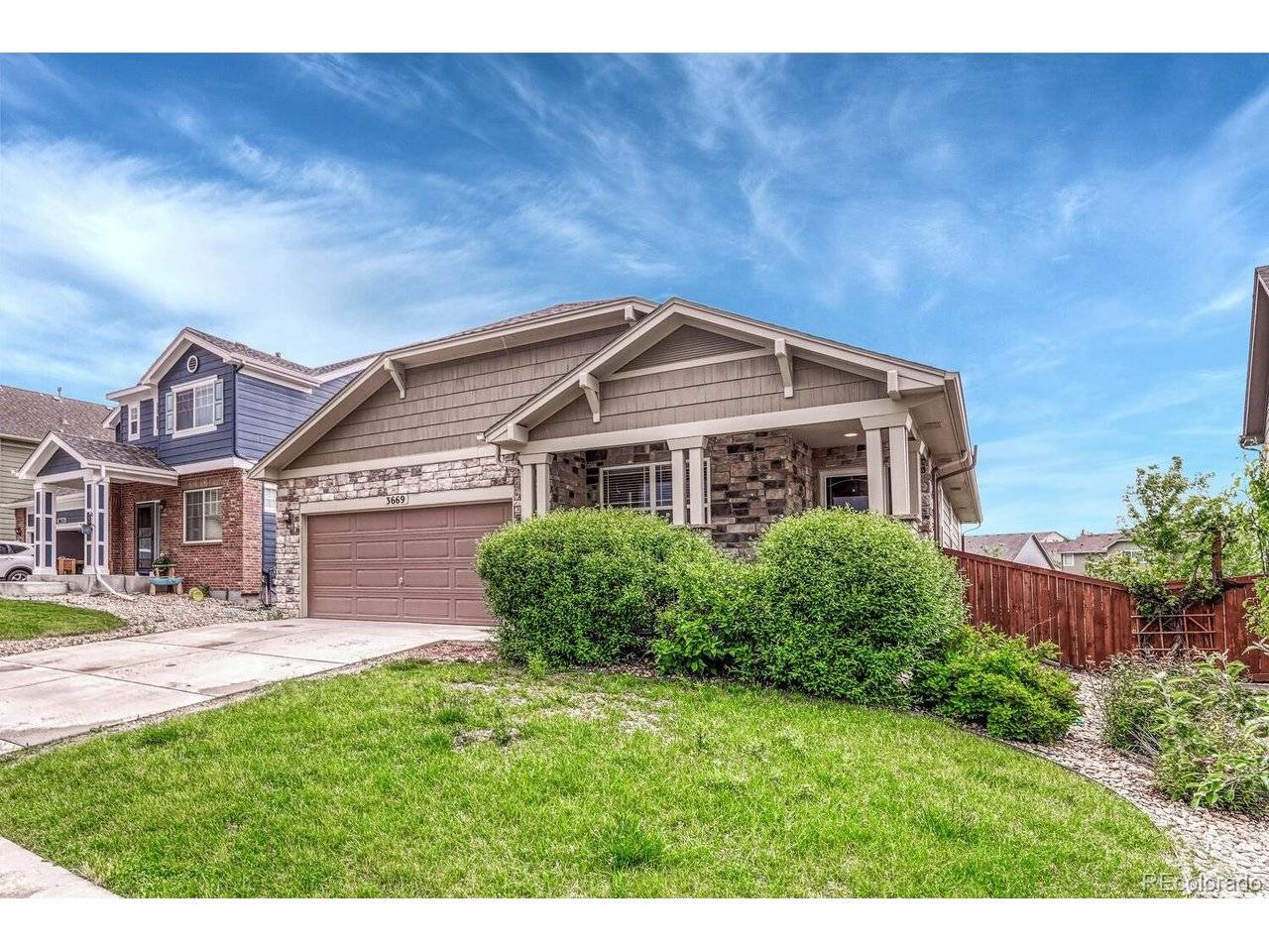3669 Amber Sun, Castle Rock, CO 80108