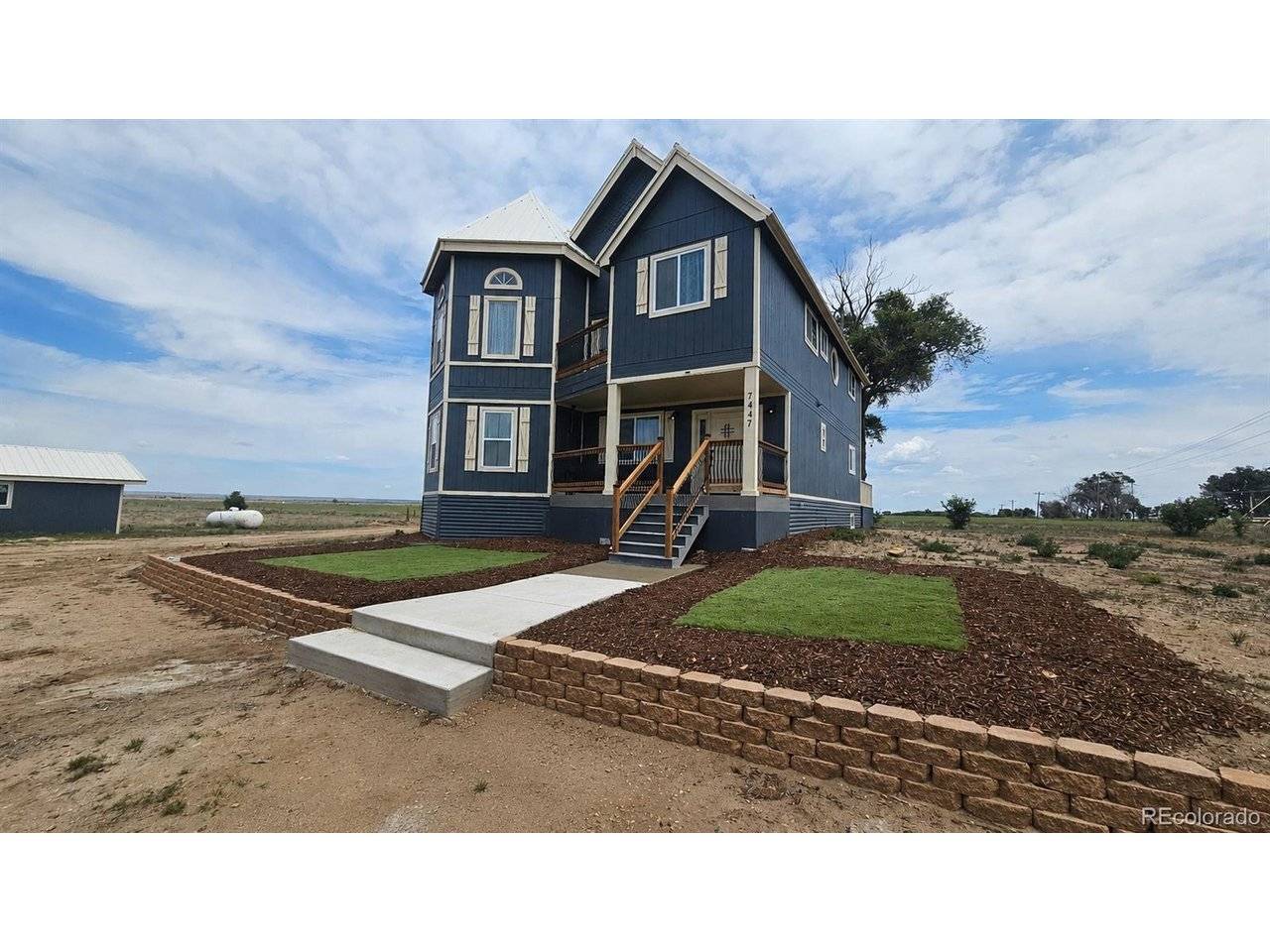 7447 County Road U, Wiggins, CO 80654