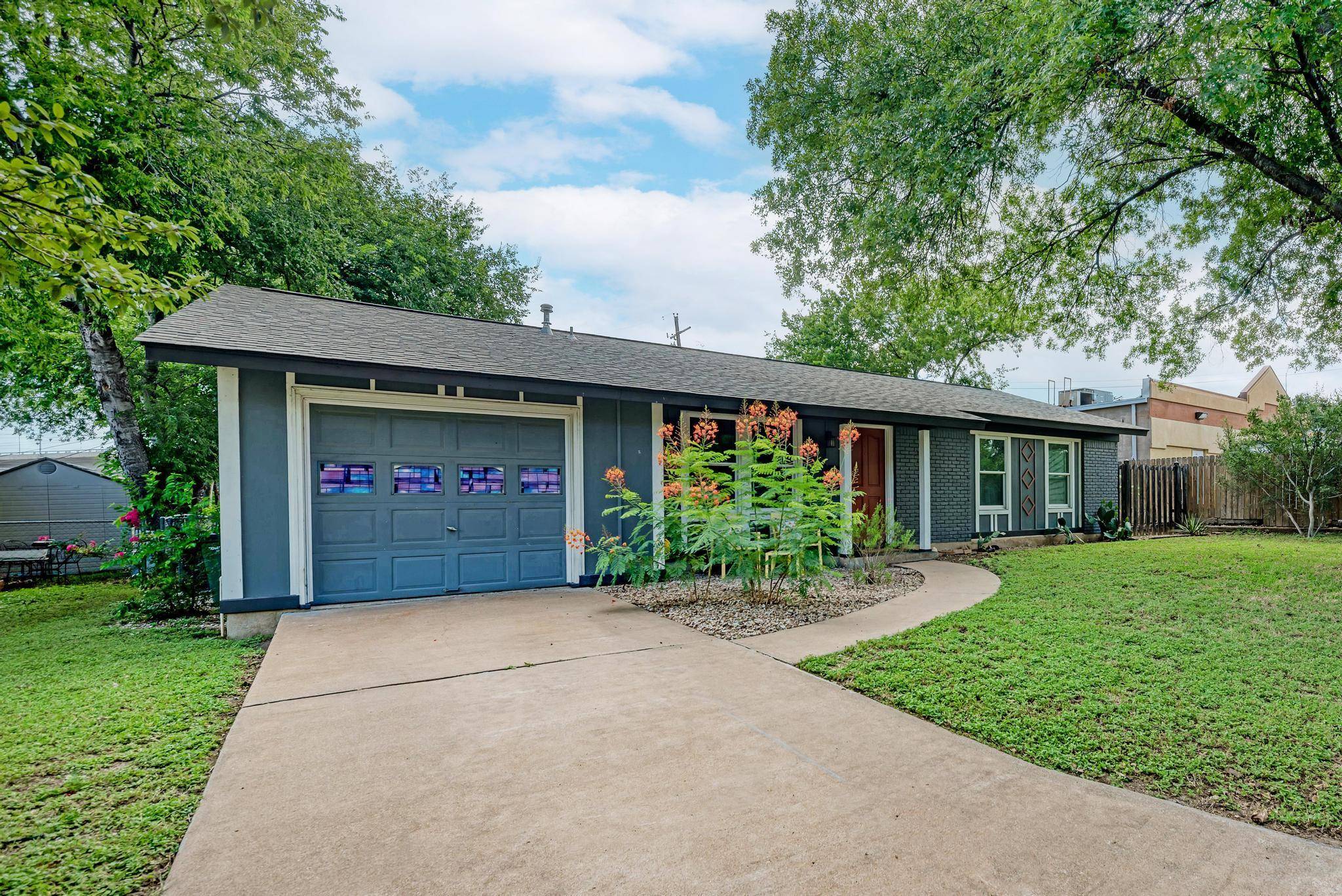 1500 Fairfield DR, Austin, TX 78757