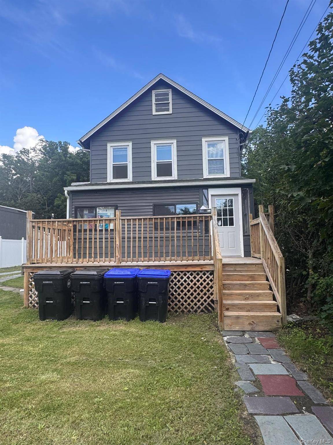 215 N Hamilton ST #2, Poughkeepsie, NY 12601