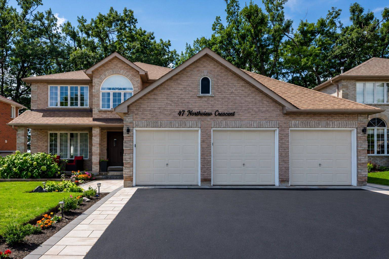 47 Northview CRES, Barrie, ON L4N 9T4