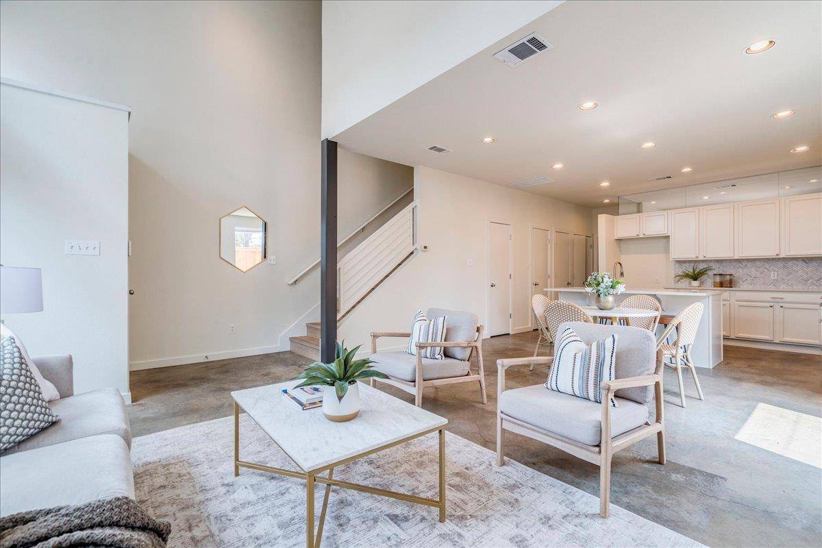 2811 Hardeman ST #B, Austin, TX 78704