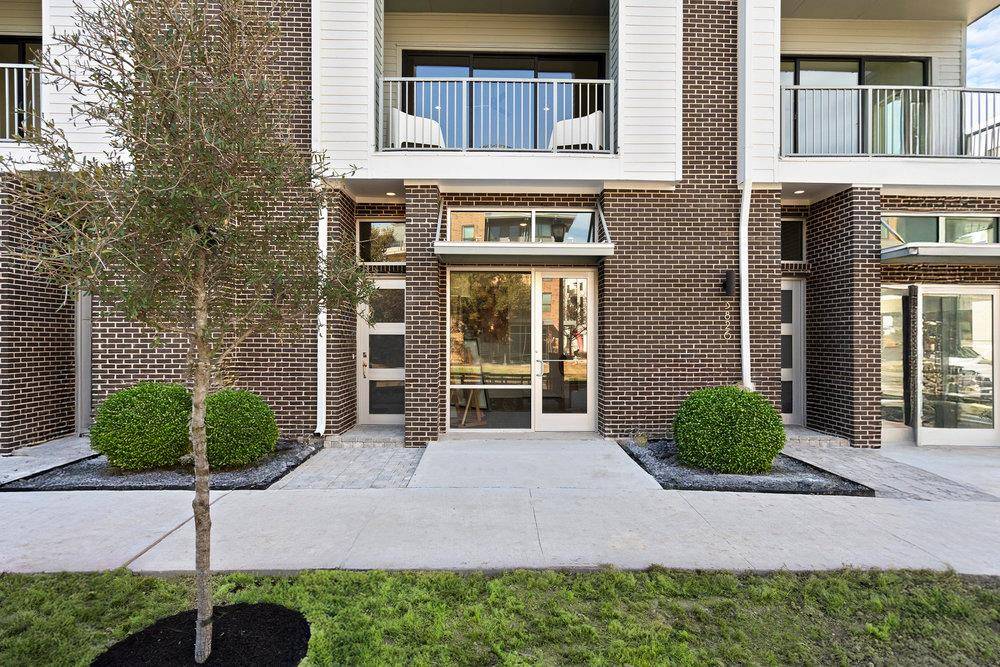 3820 Berkman DR, Austin, TX 78723