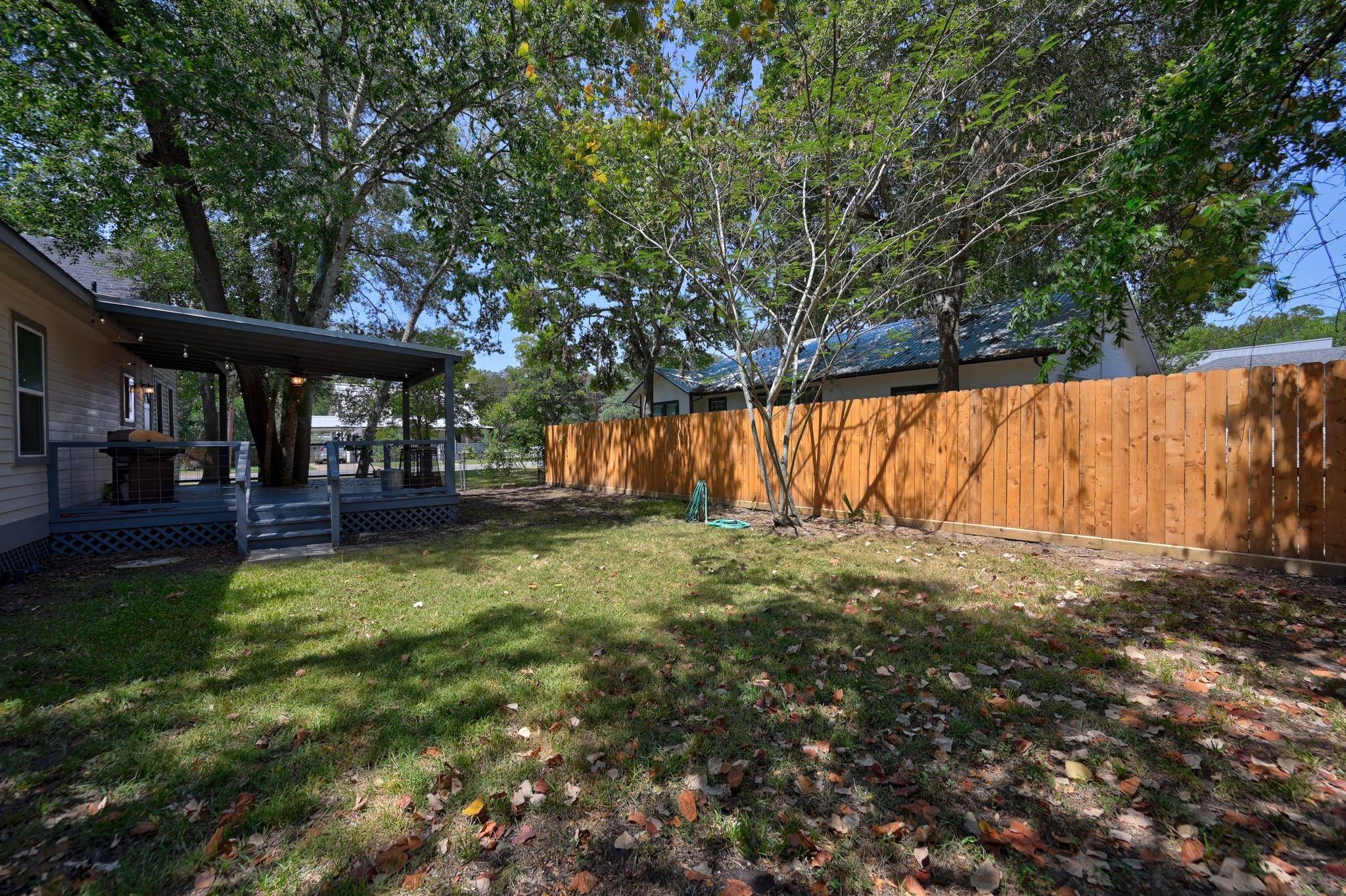 419 S Main ST, La Grange, TX 78945