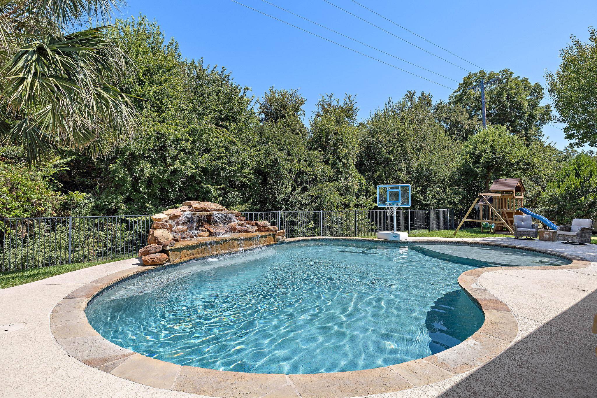 1515 Pinehurst LN, Round Rock, TX 78664