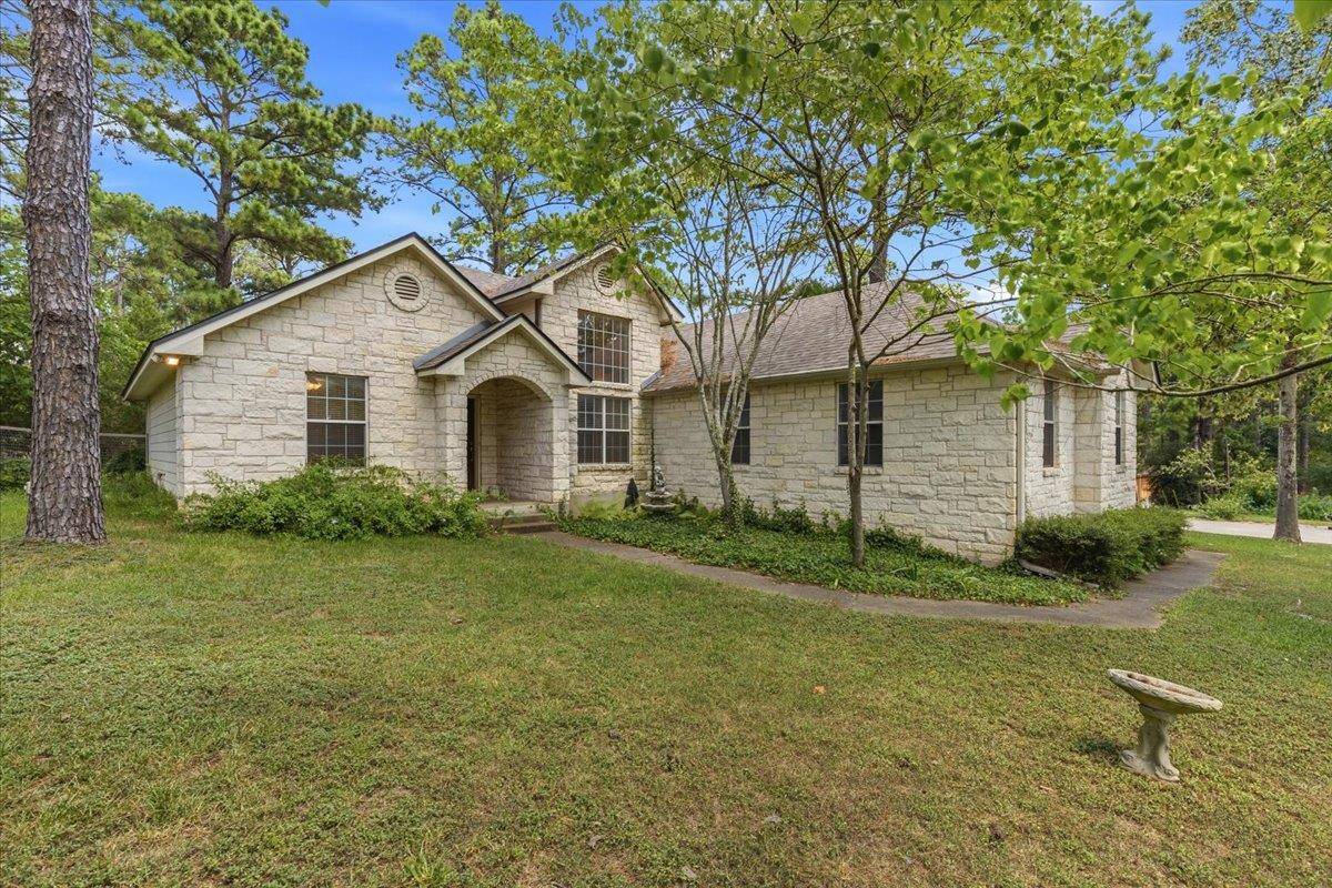 243 Pine View LOOP, Bastrop, TX 78602