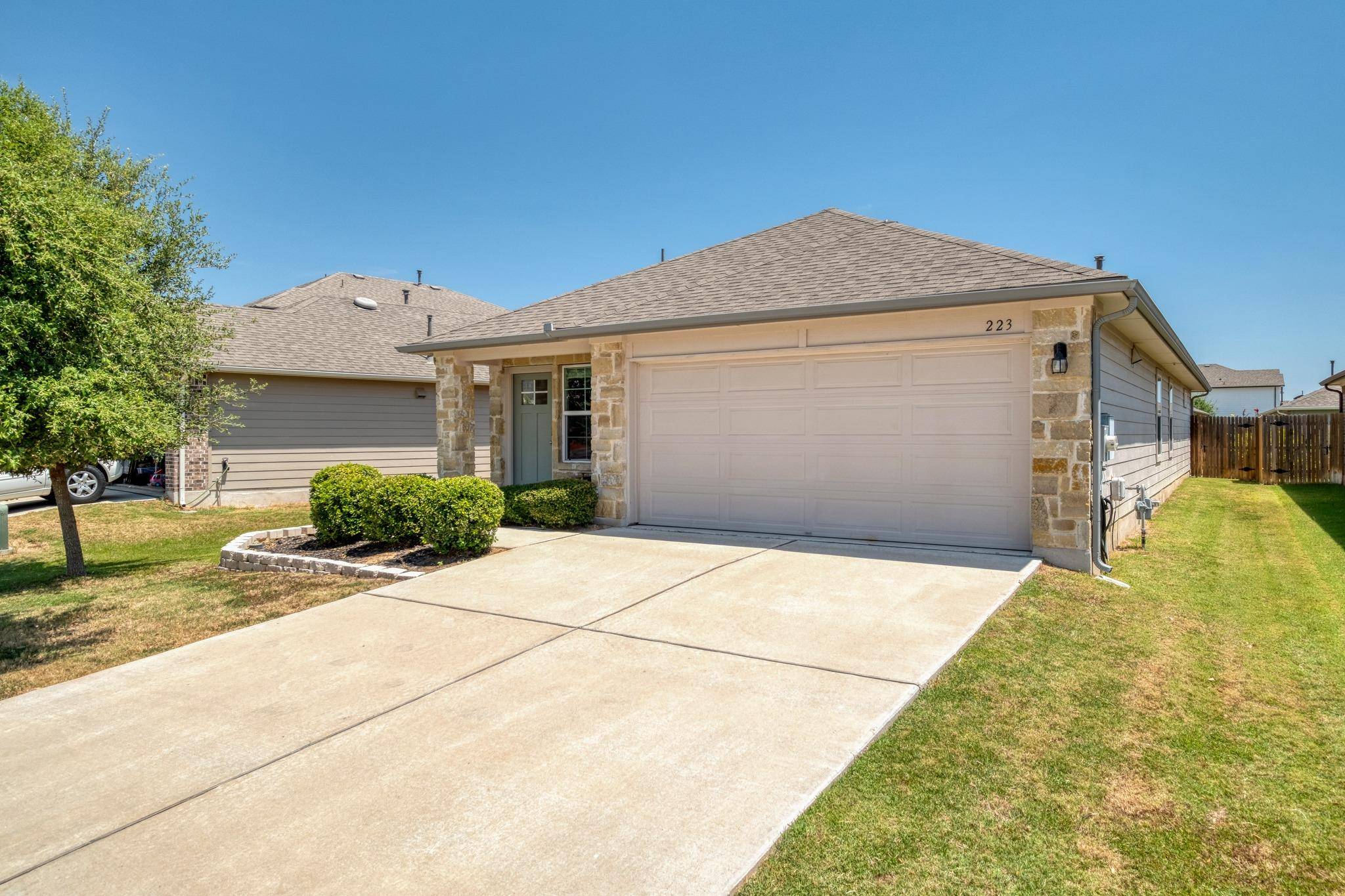 223 Tributary WAY, Bastrop, TX 78602