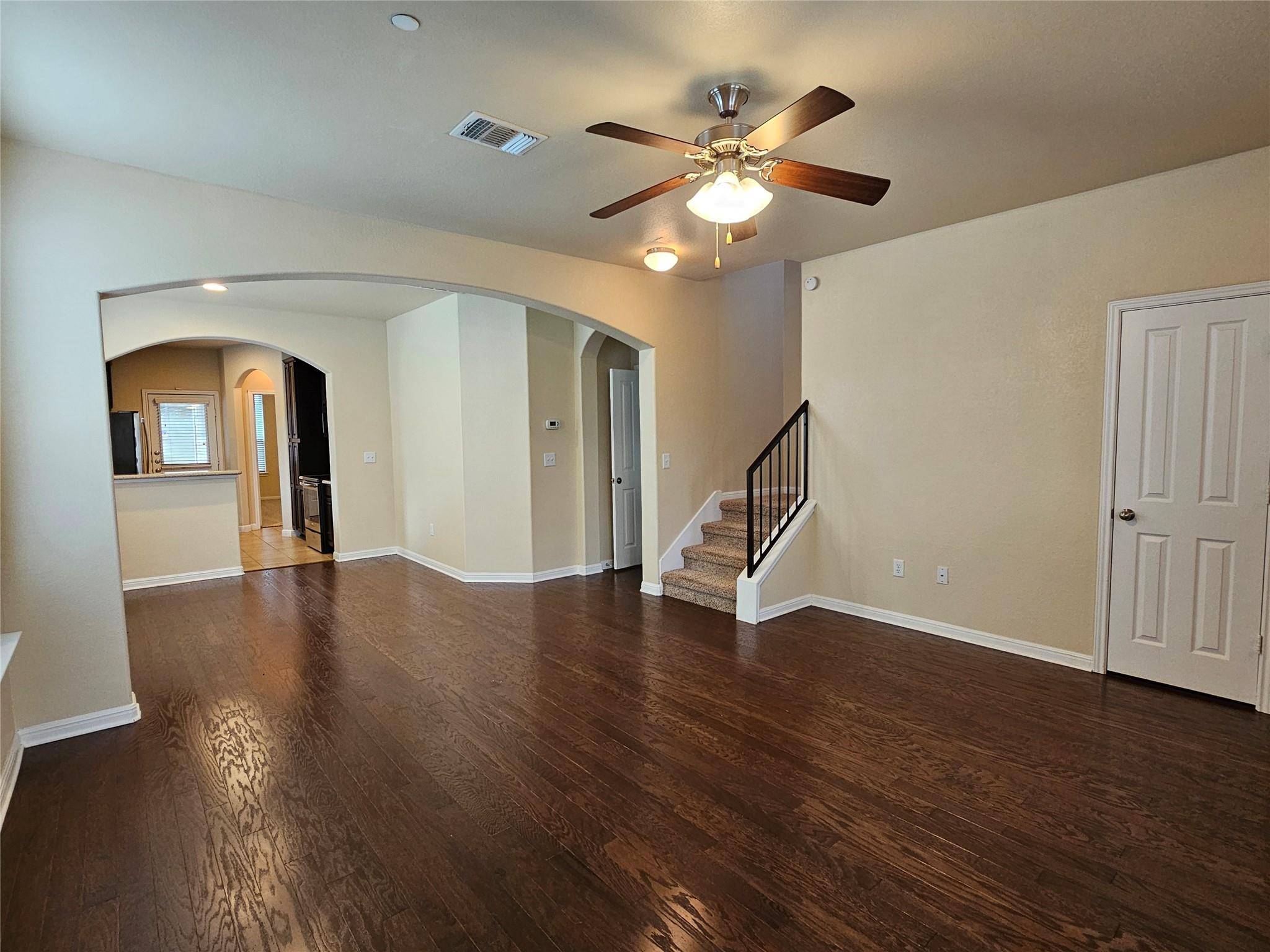 808 Lost Pines LN, Cedar Park, TX 78613