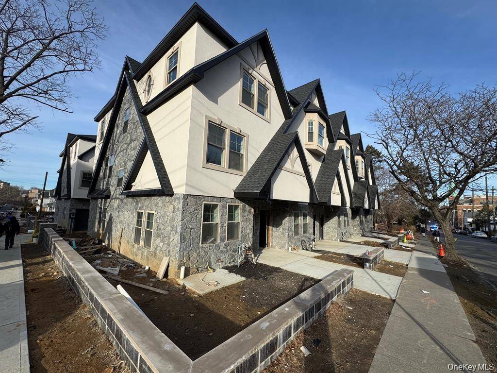 65 W 2nd ST #5, Mount Vernon, NY 10550