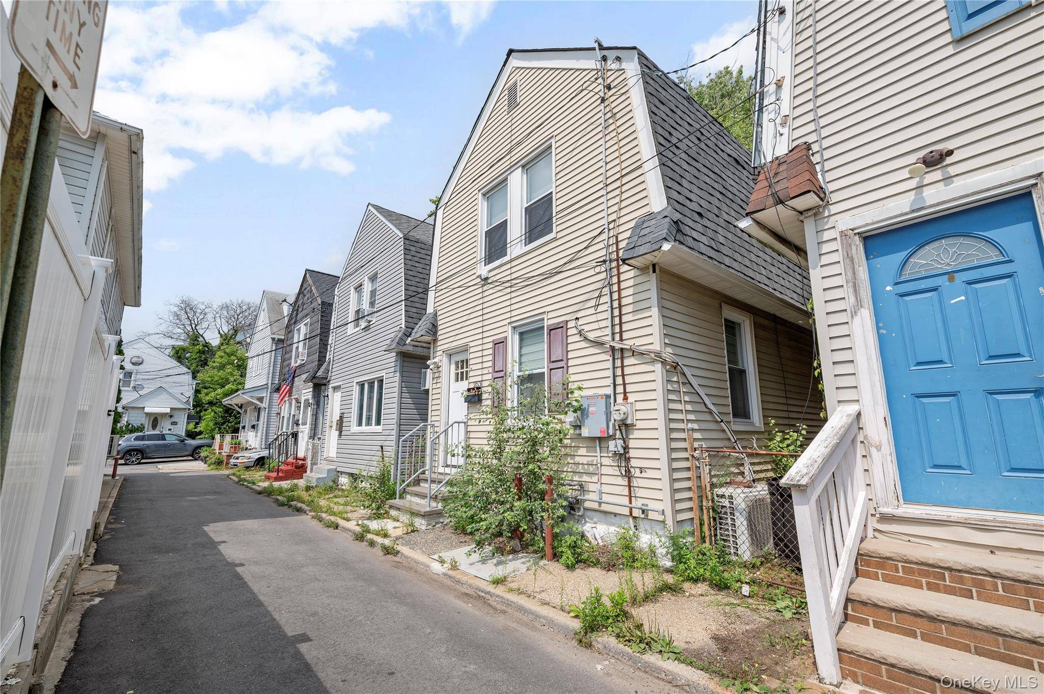 253 Court PL, Cedarhurst, NY 11516