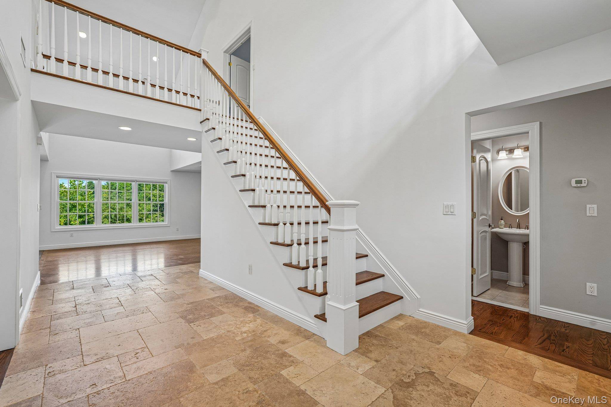 7 Ann PL, Sloatsburg, NY 10974