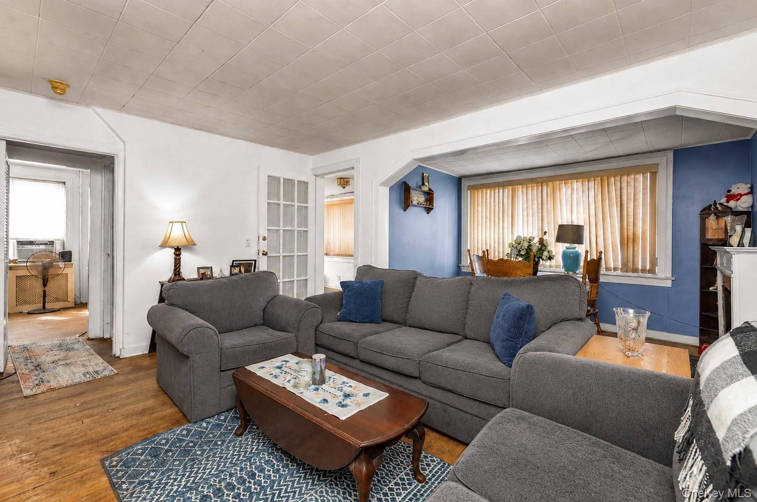 464 Stratford RD, South Hempstead, NY 11550