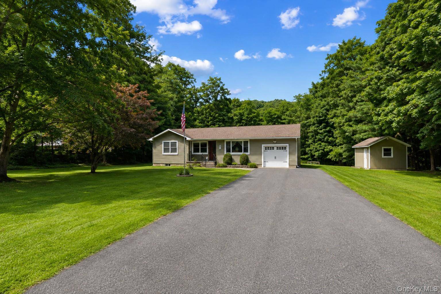 499 Old Dutch Hollow RD, Monroe, NY 10950