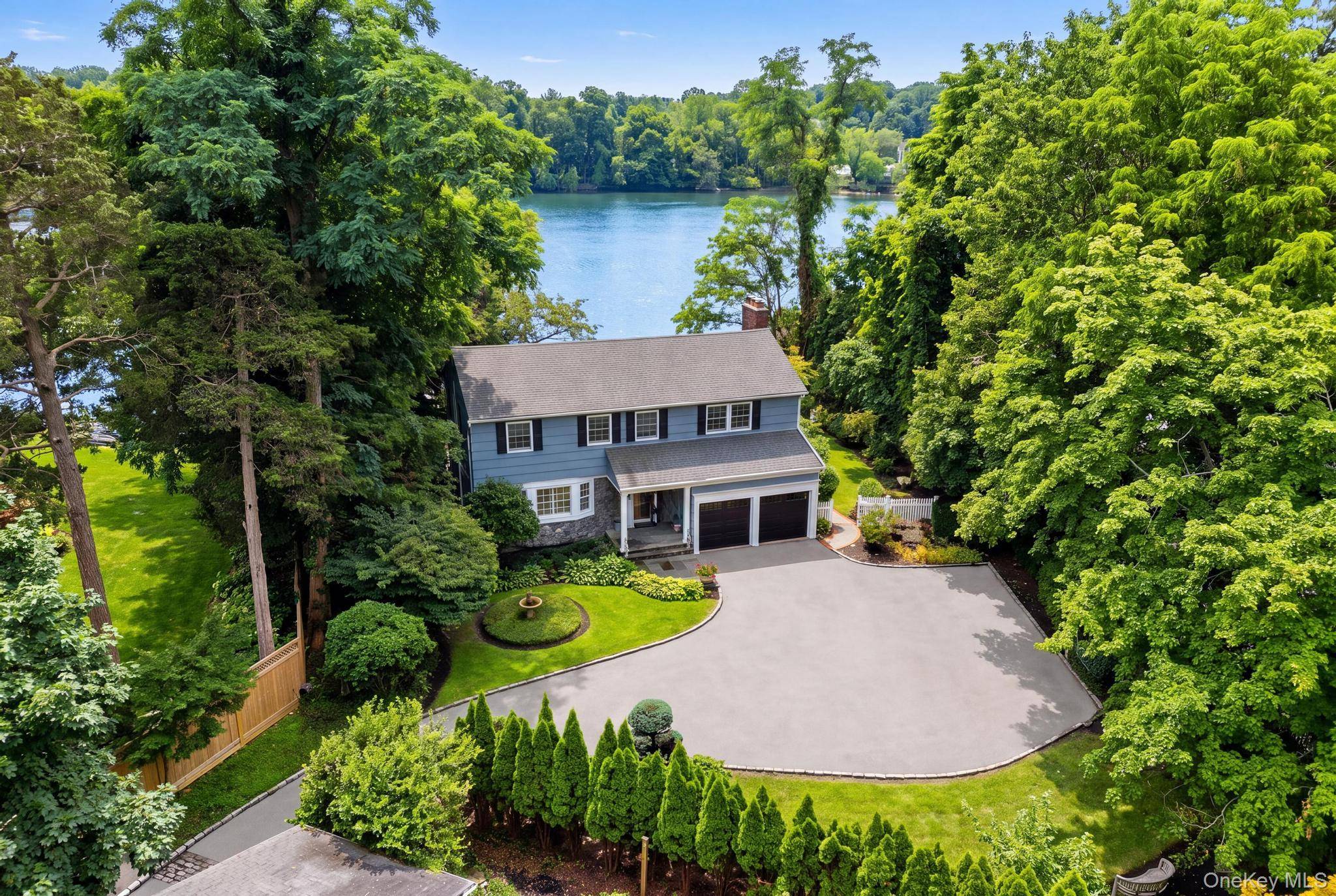 11 Prospect RD, Centerport, NY 11721,Video Tour