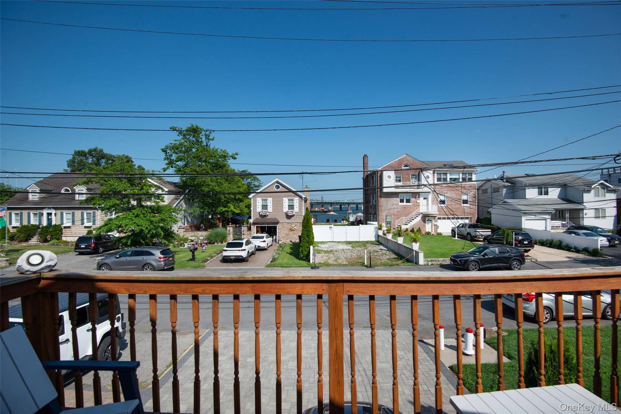3281 Tierney PL, Bronx, NY 10465