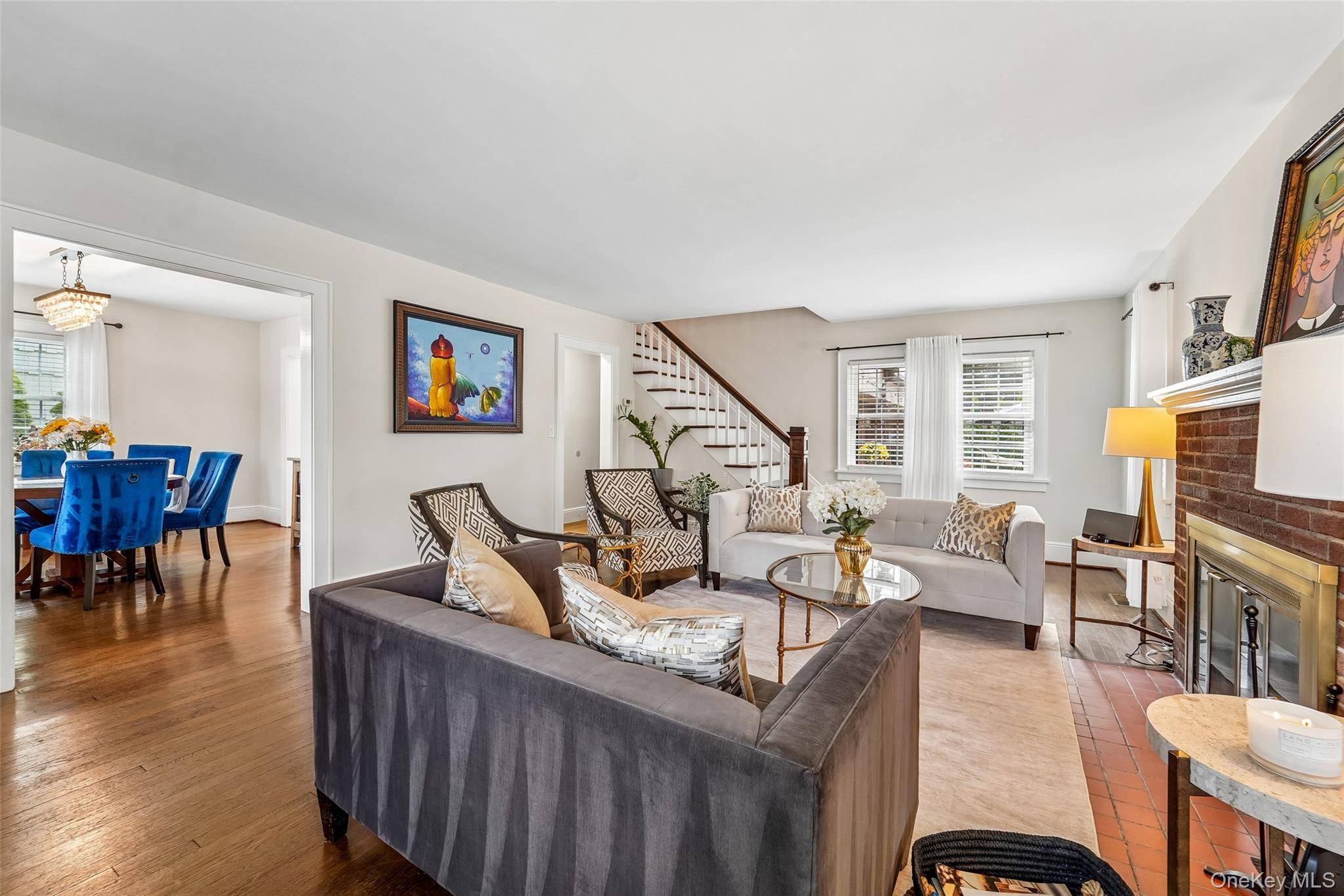 7 Parkview CT, White Plains, NY 10603