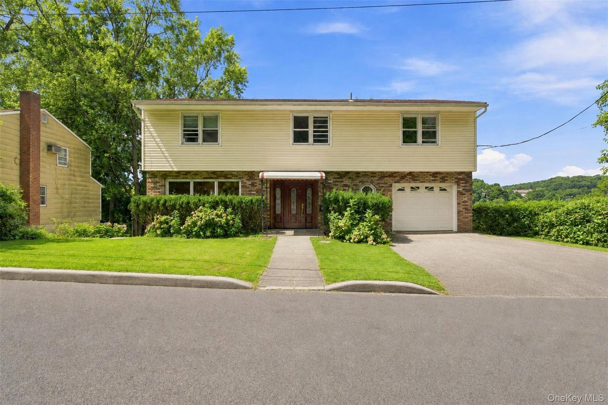 18 Bonaventure AVE, Ardsley, NY 10502
