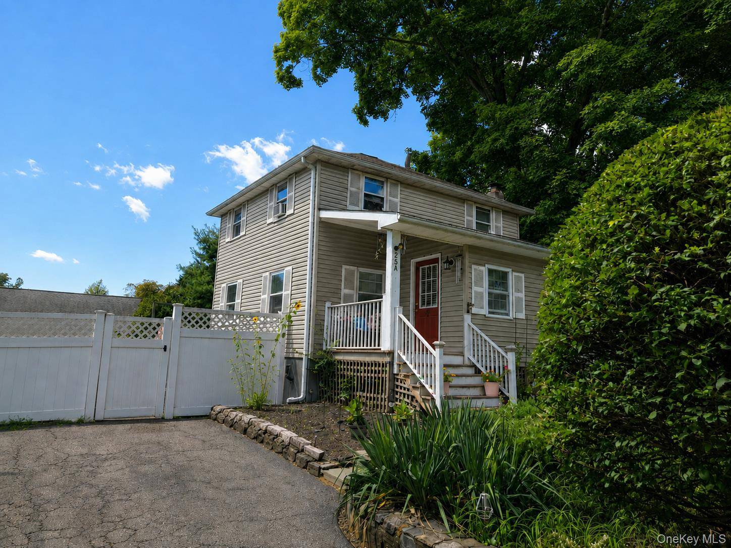 25A Adams Rush RD, Cortlandt Manor, NY 10567