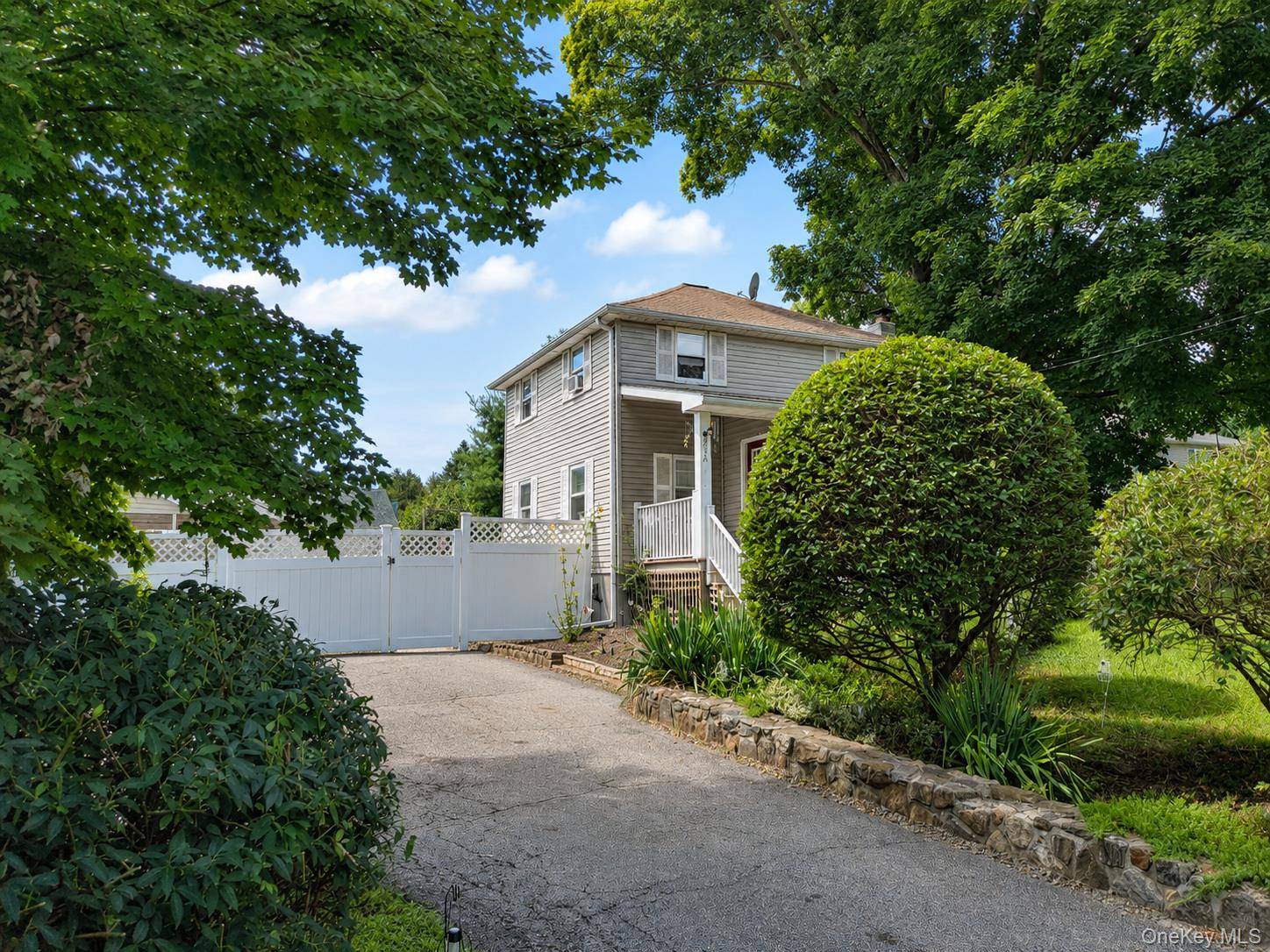 25A Adams Rush RD, Cortlandt Manor, NY 10567