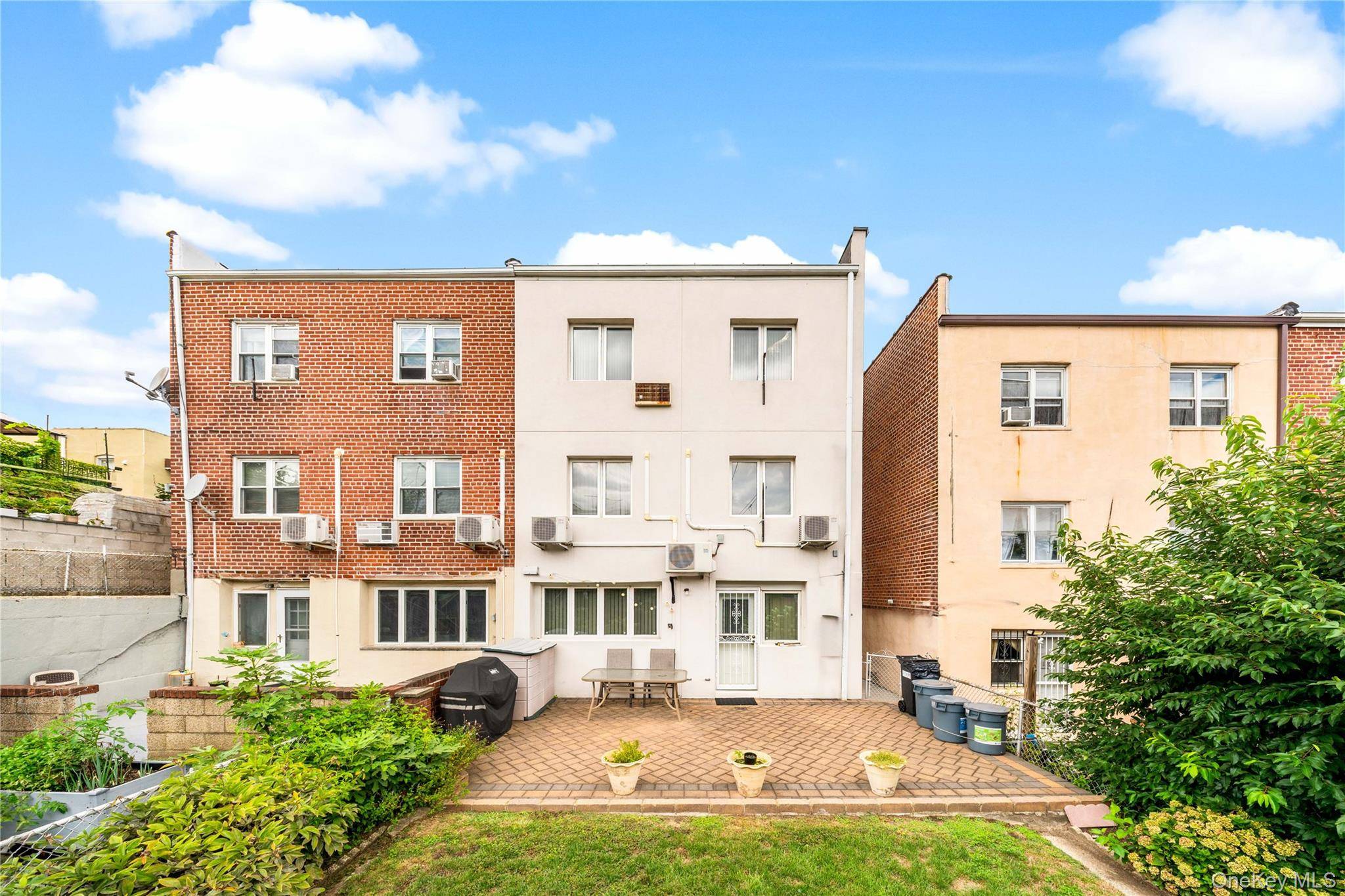 2031 36th ST, Astoria, NY 11105