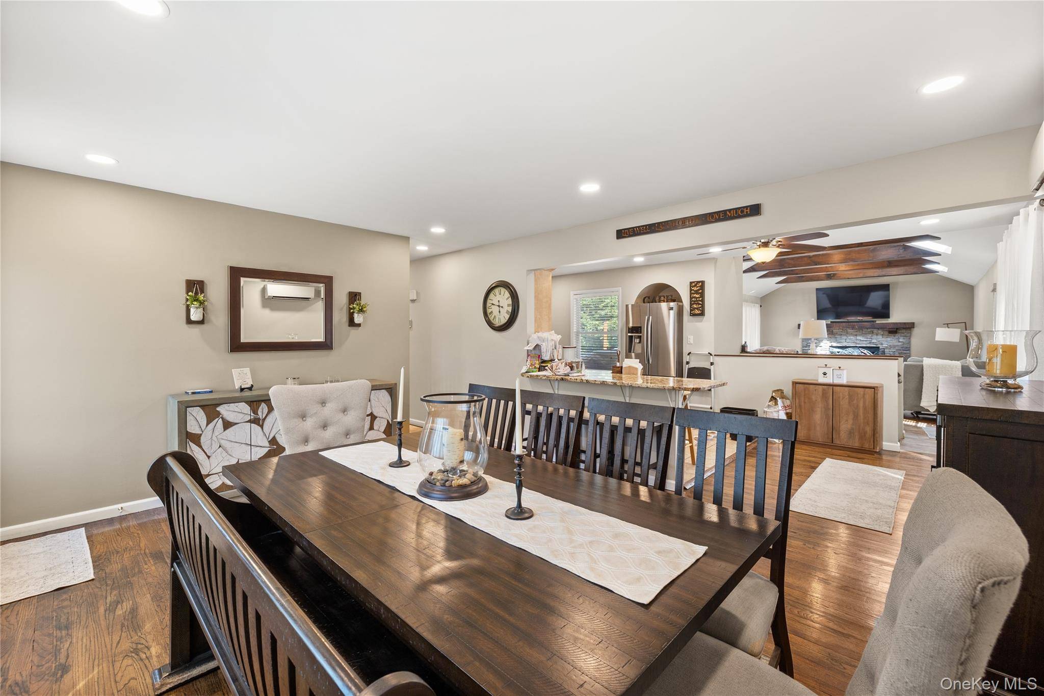 193 Ohls ST, Patchogue, NY 11772