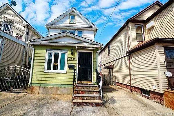 43-58 163rd ST, Flushing, NY 11358