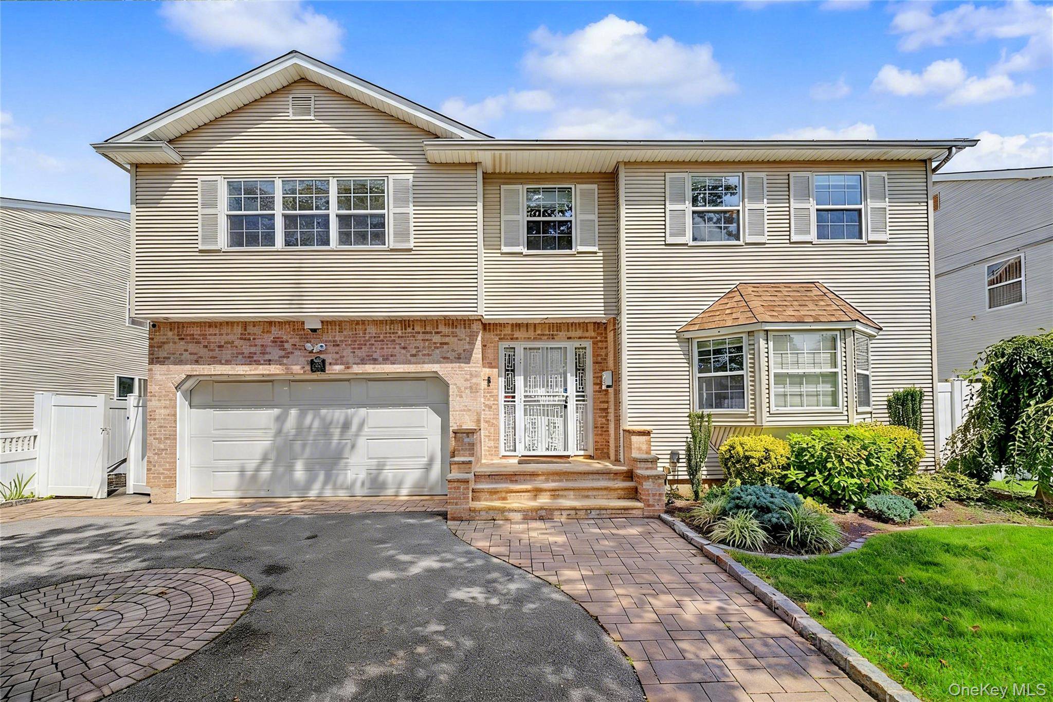 2455 7th AVE, East Meadow, NY 11554