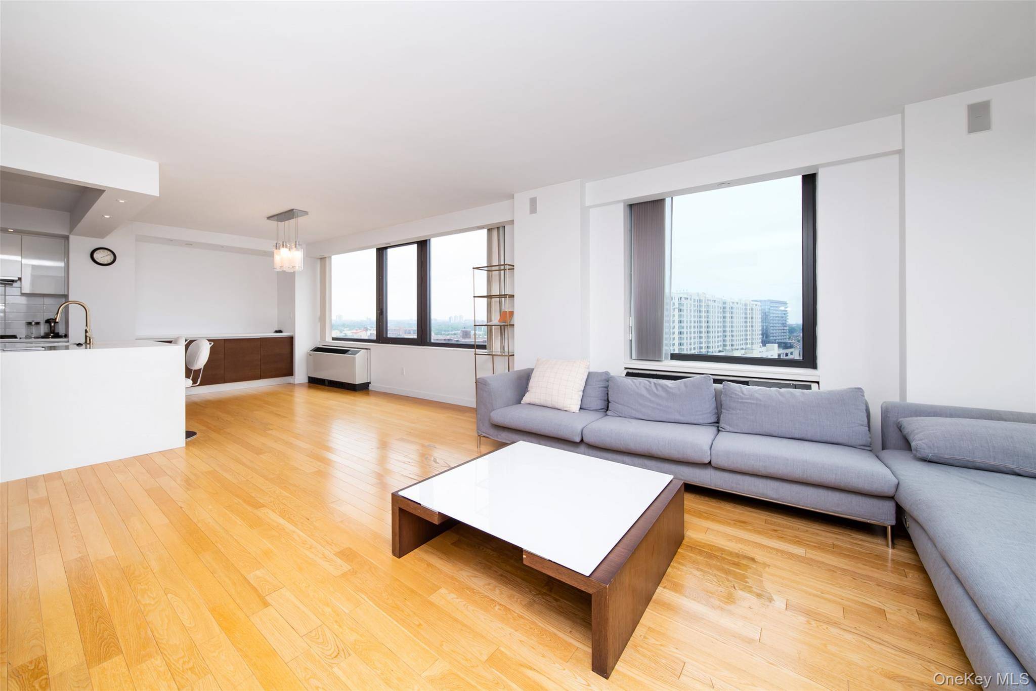 39-16 Prince ST #PhB, Flushing, NY 11354