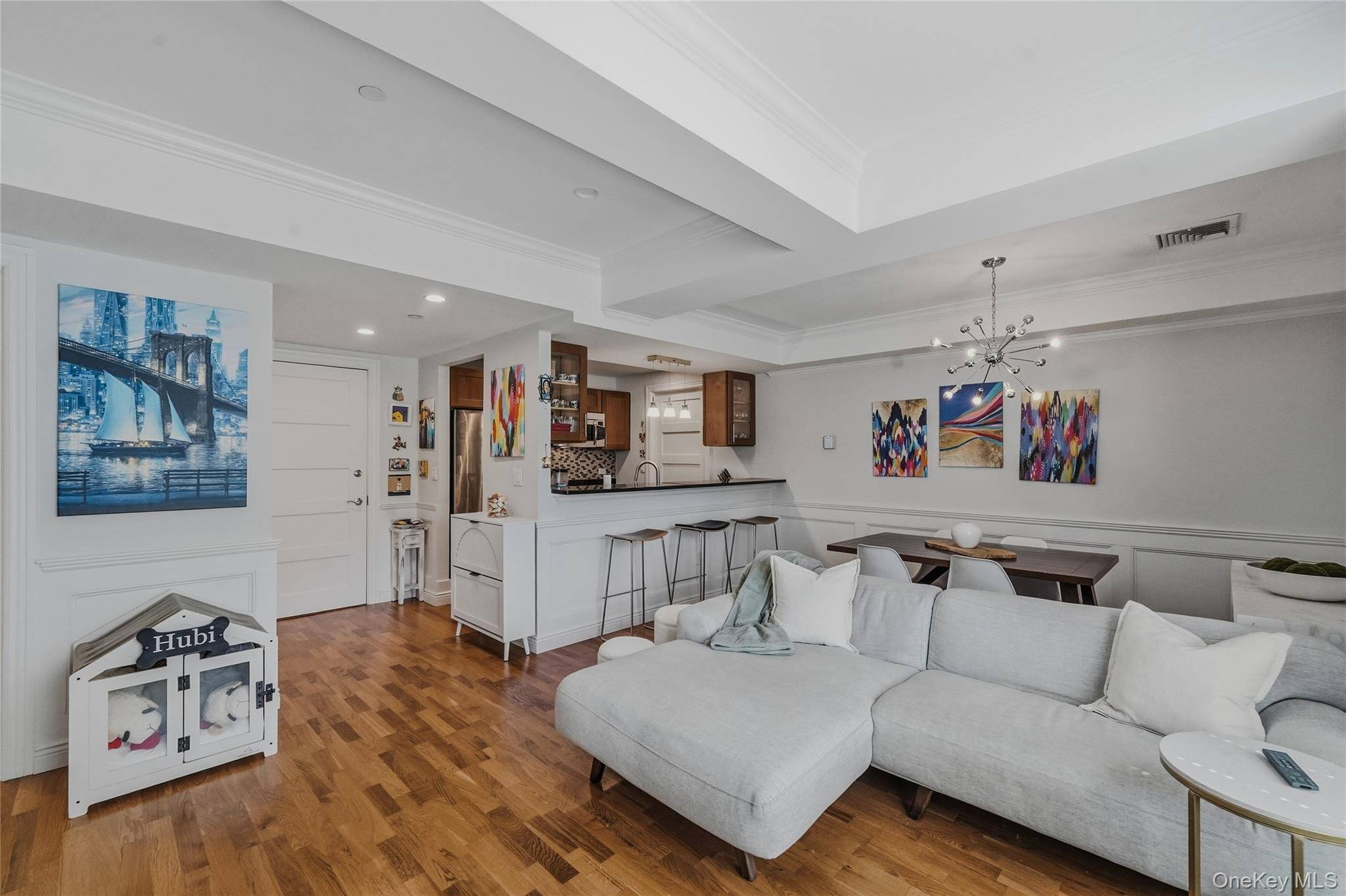 225 Stanley AVE #121, Mamaroneck, NY 10543
