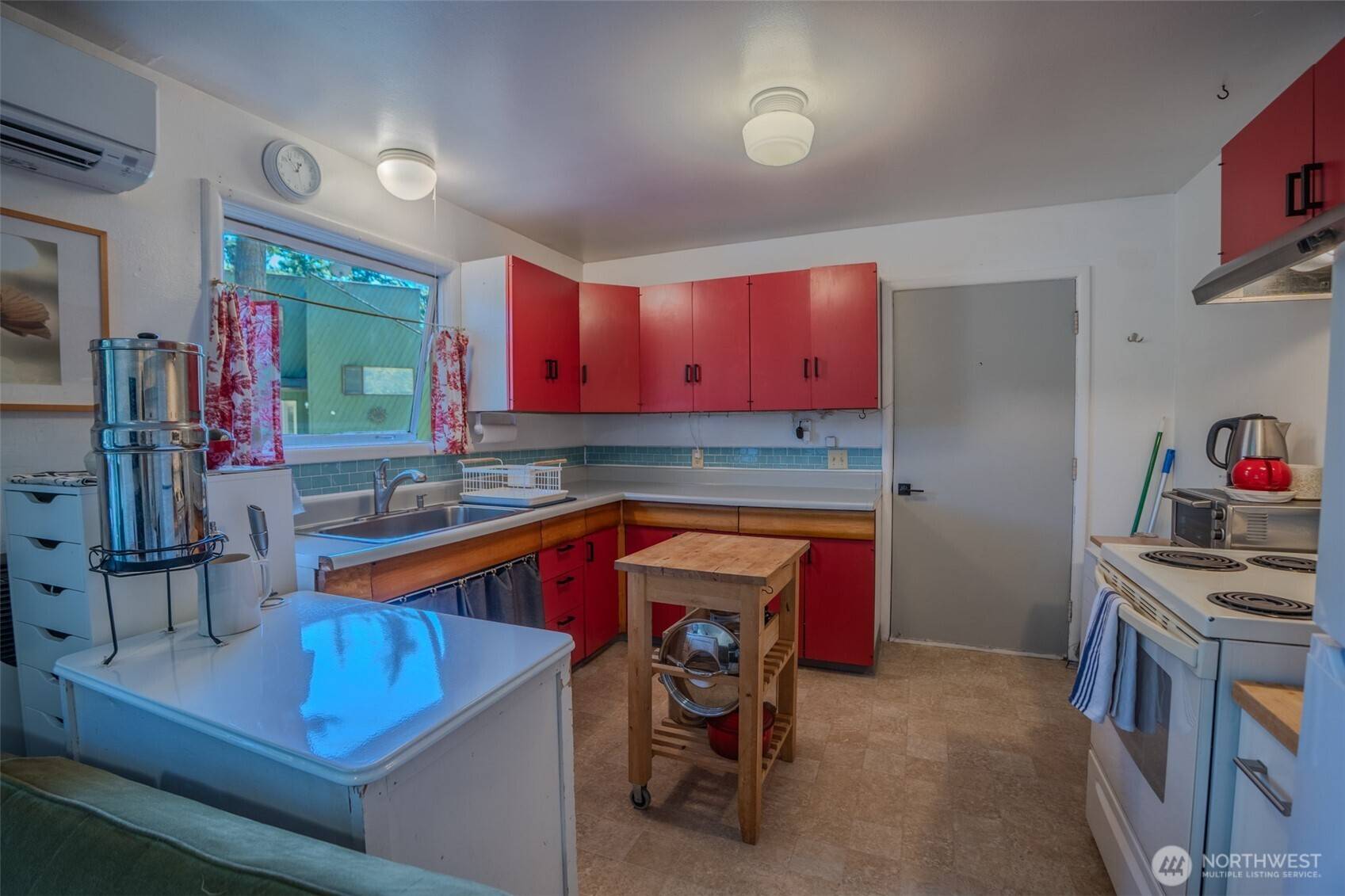 1179 Rosario RD, Orcas Island, WA 98245