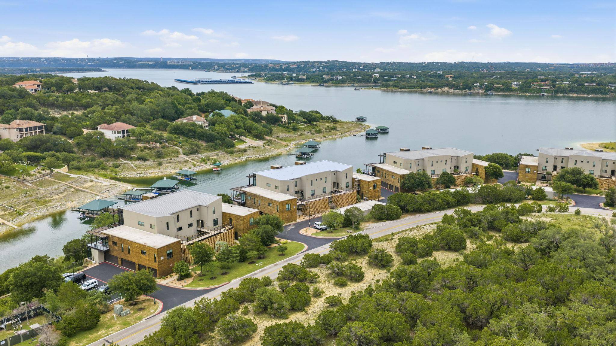 1101 Ivean Pearson RD #B204, Lago Vista, TX 78645