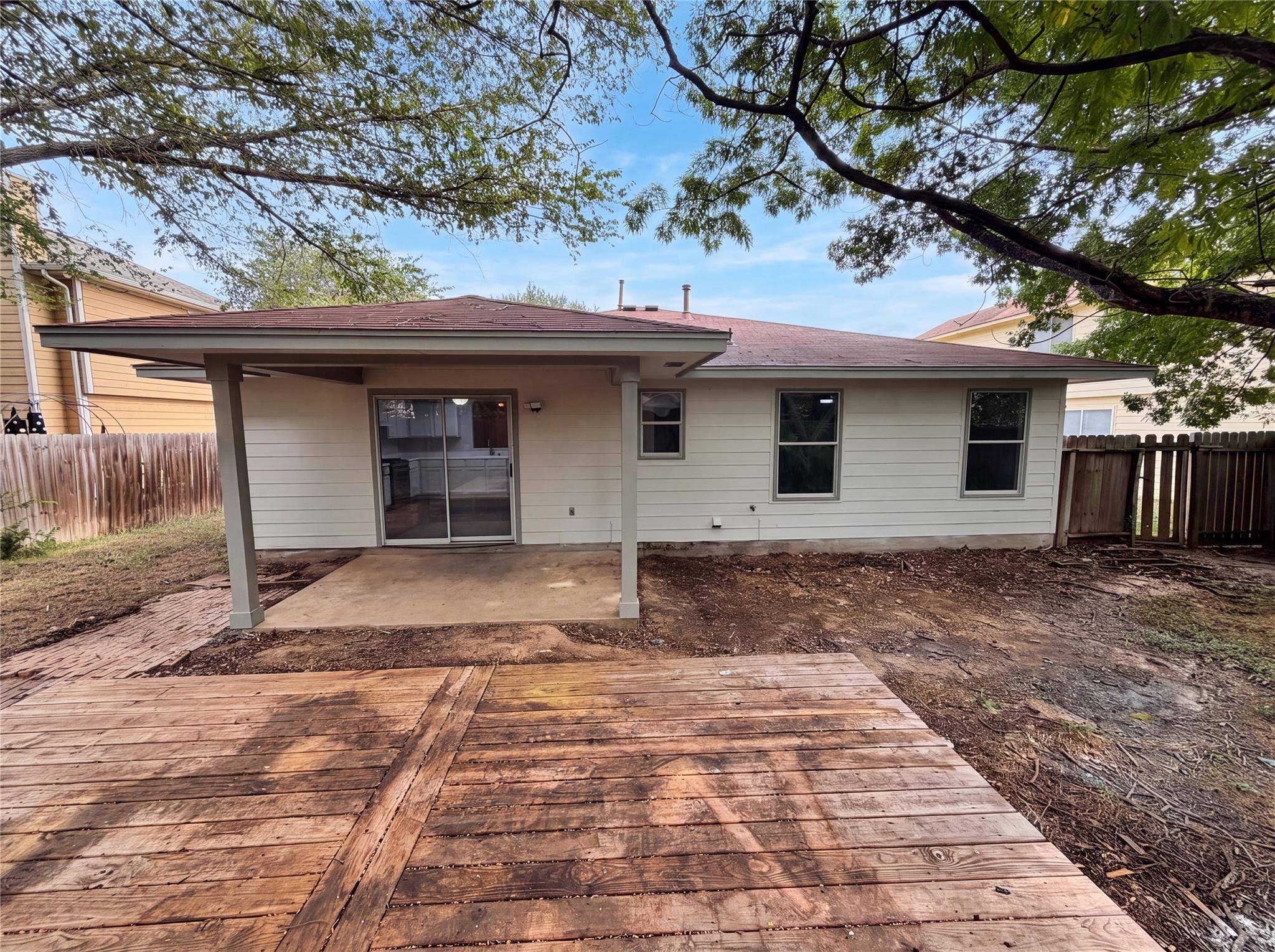616 Barbara WAY, Bastrop, TX 78602