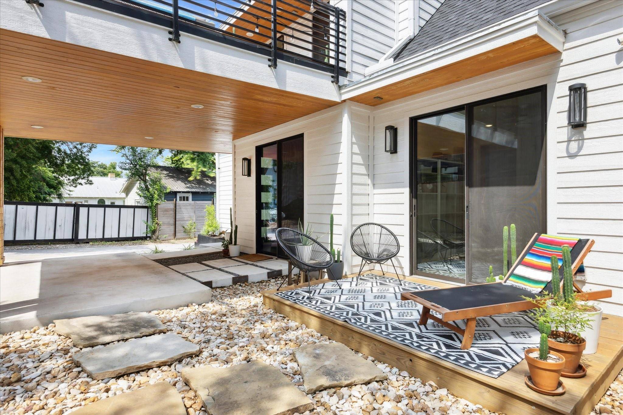 909 W Annie ST #2, Austin, TX 78704