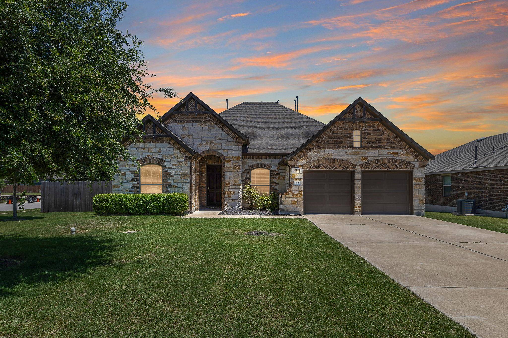 6901 Leonardo DR, Round Rock, TX 78665