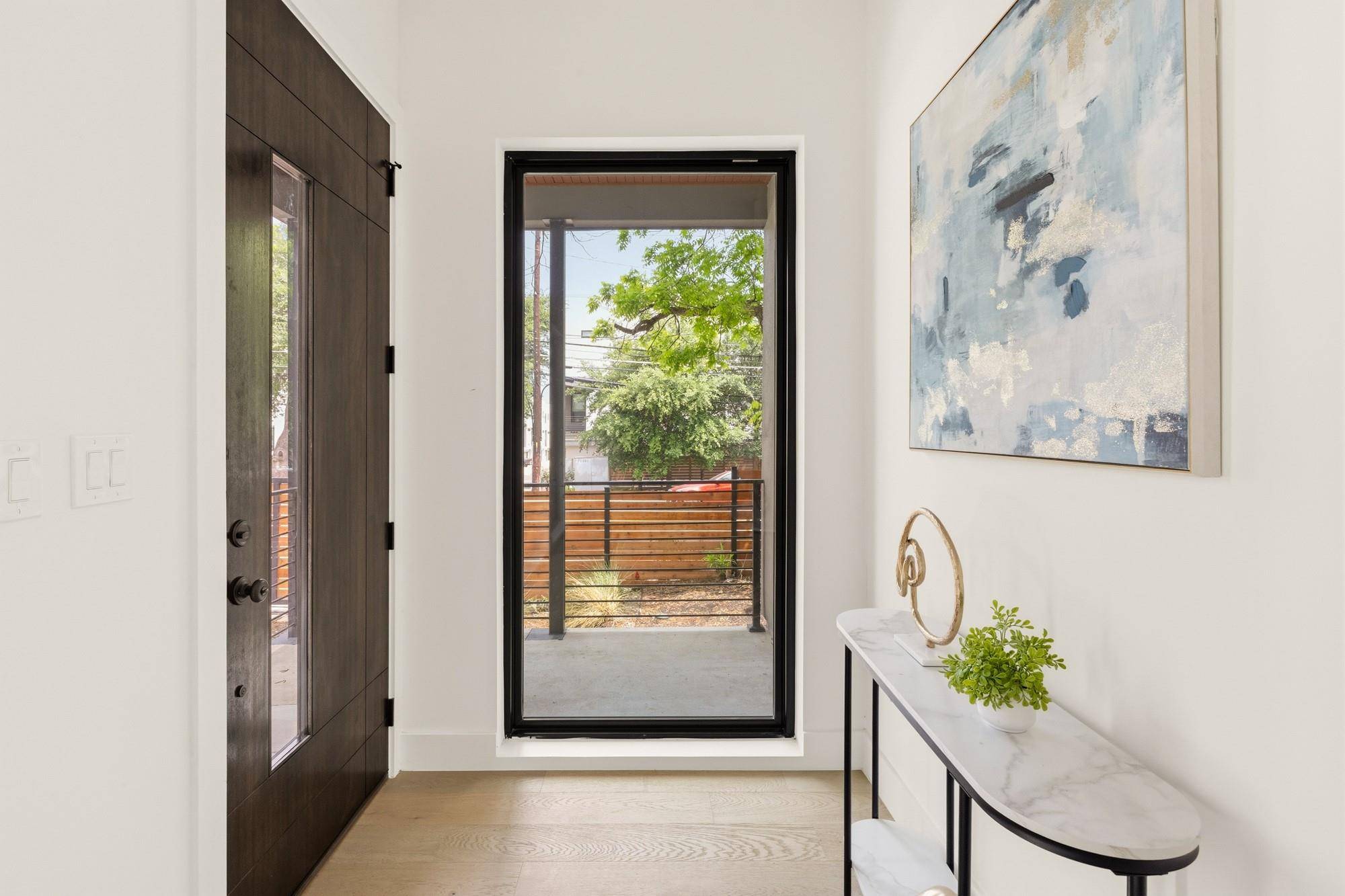 2300 Bluebonnet LN, Austin, TX 78704